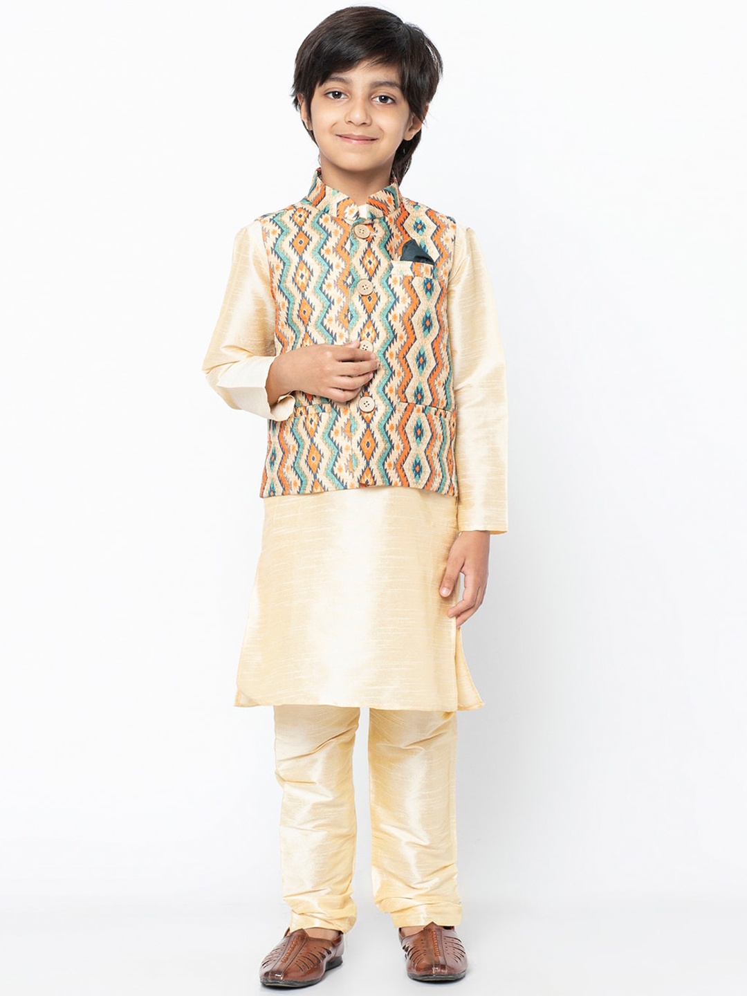 

KISAH Boys Peach-Coloured Solid Kurta with Trousers