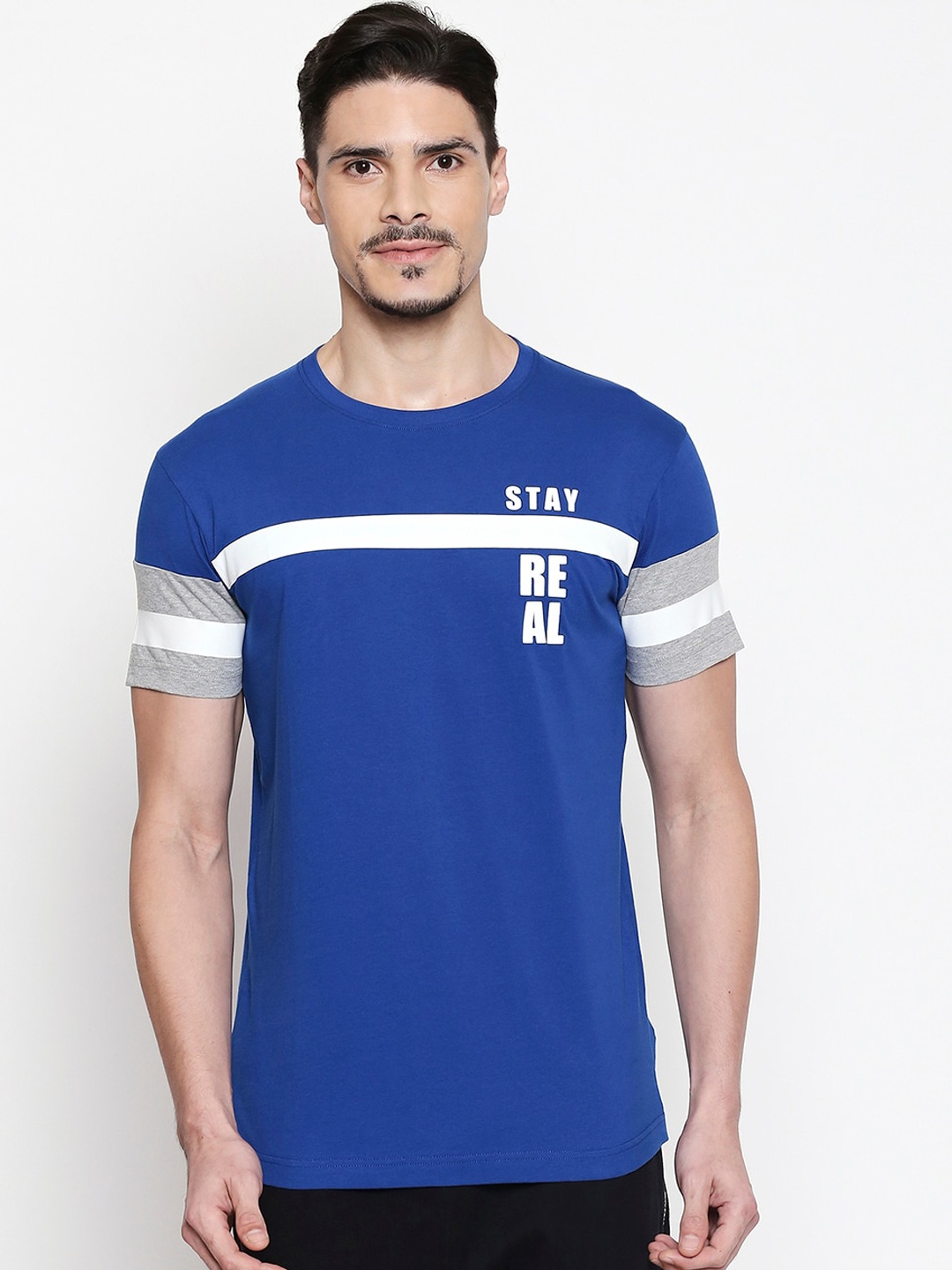 

Mufti Men Blue Grey Colourblocked Round Neck Slim Fit Pure Cotton T-shirt
