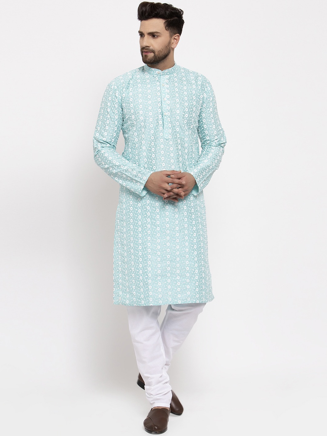 

Jompers Men Turquoise Blue Embroidered Kurta with Pyjamas