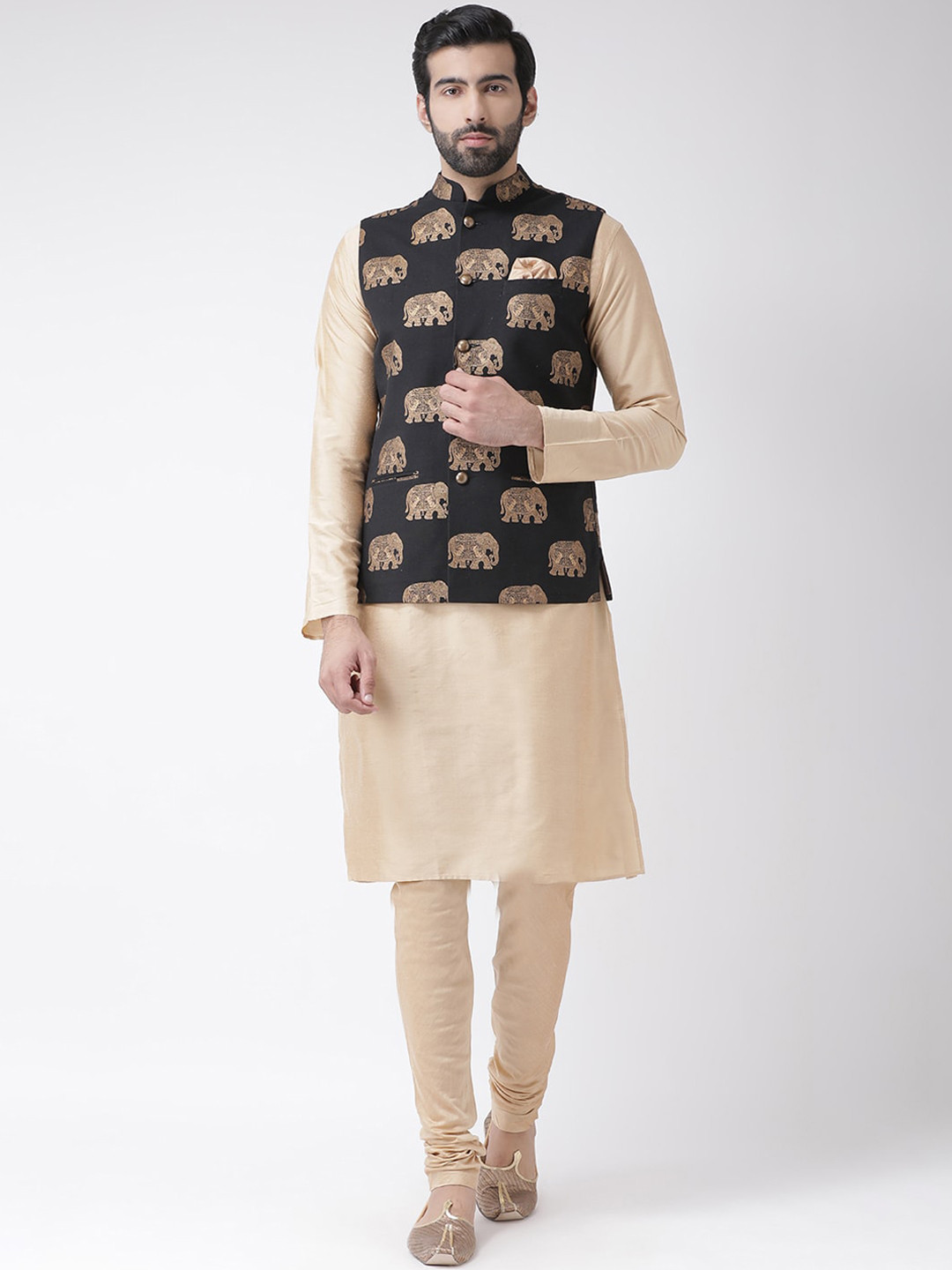 

Vartah Men Beige Solid Kurta with Pyjamas