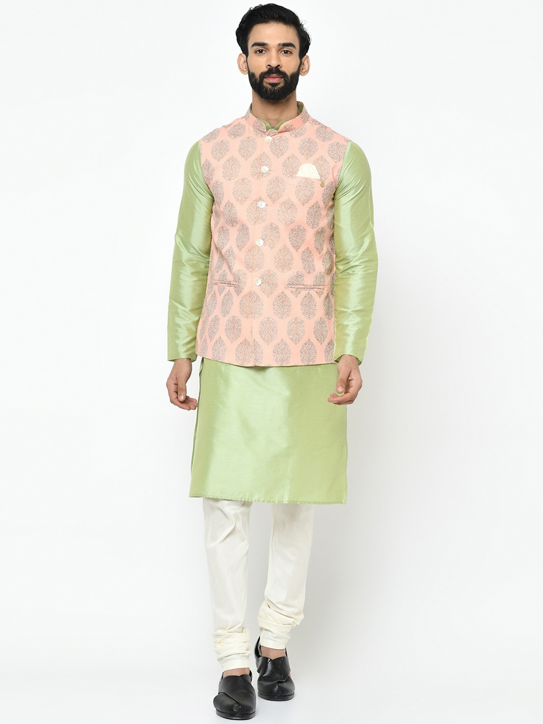 

KISAH Men Pink & White Solid Kurta with Pyjamas