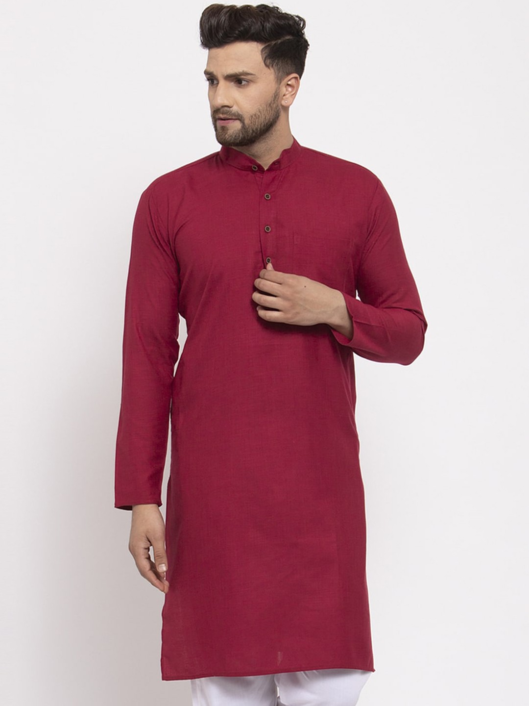 

Jompers Men Maroon Solid Straight Kurta