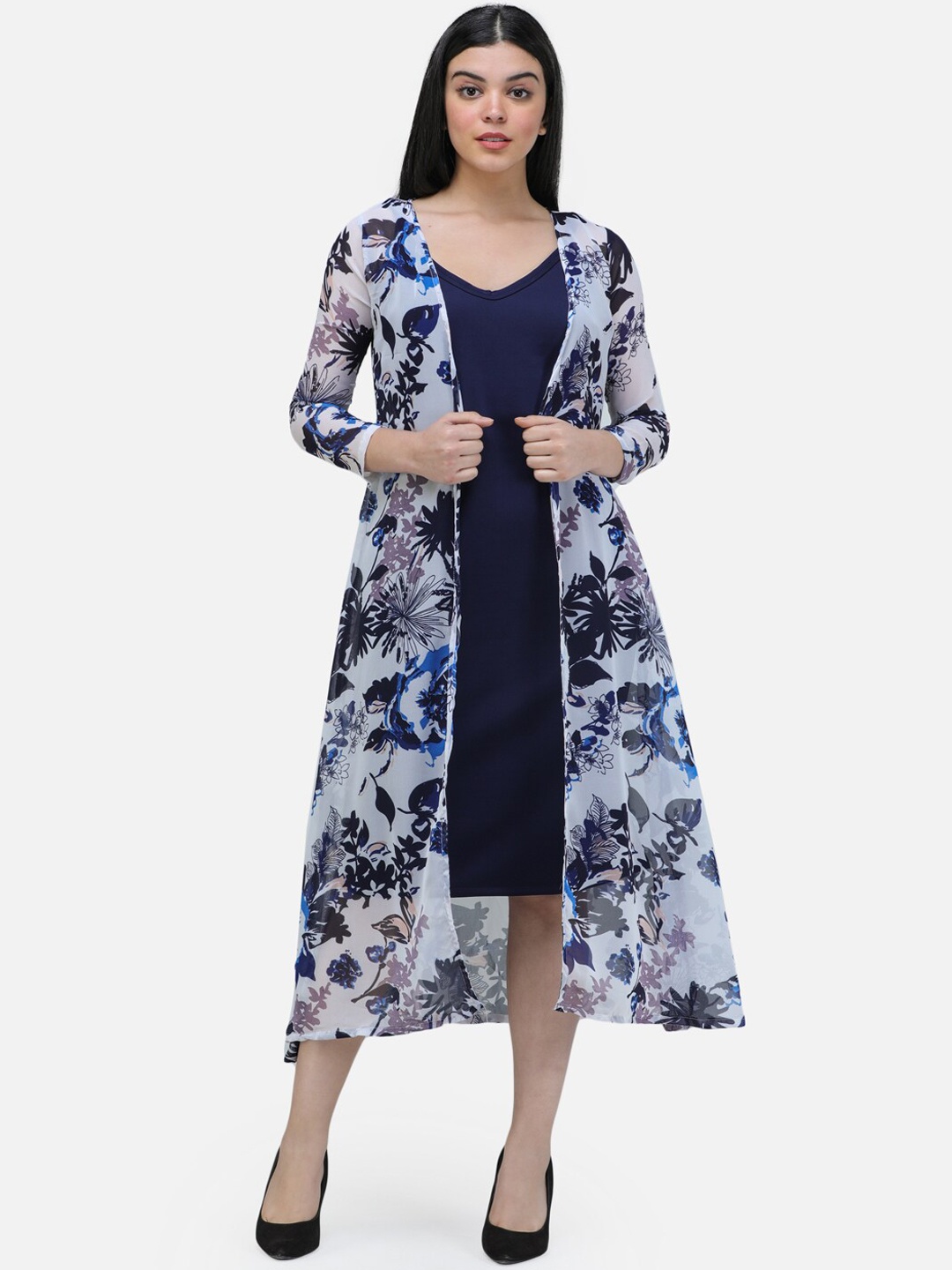 

SCORPIUS Women White & Blue Floral Printed Open-Front Longline Shrug