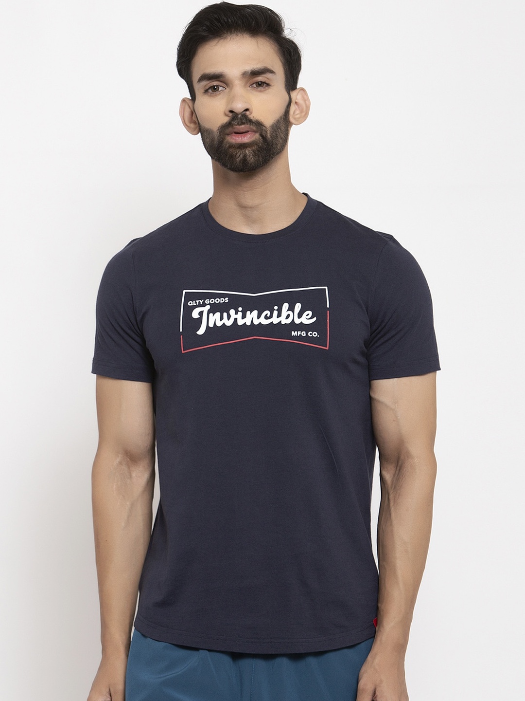 

Invincible Men Quality Goods Scoop Tee, Navy blue