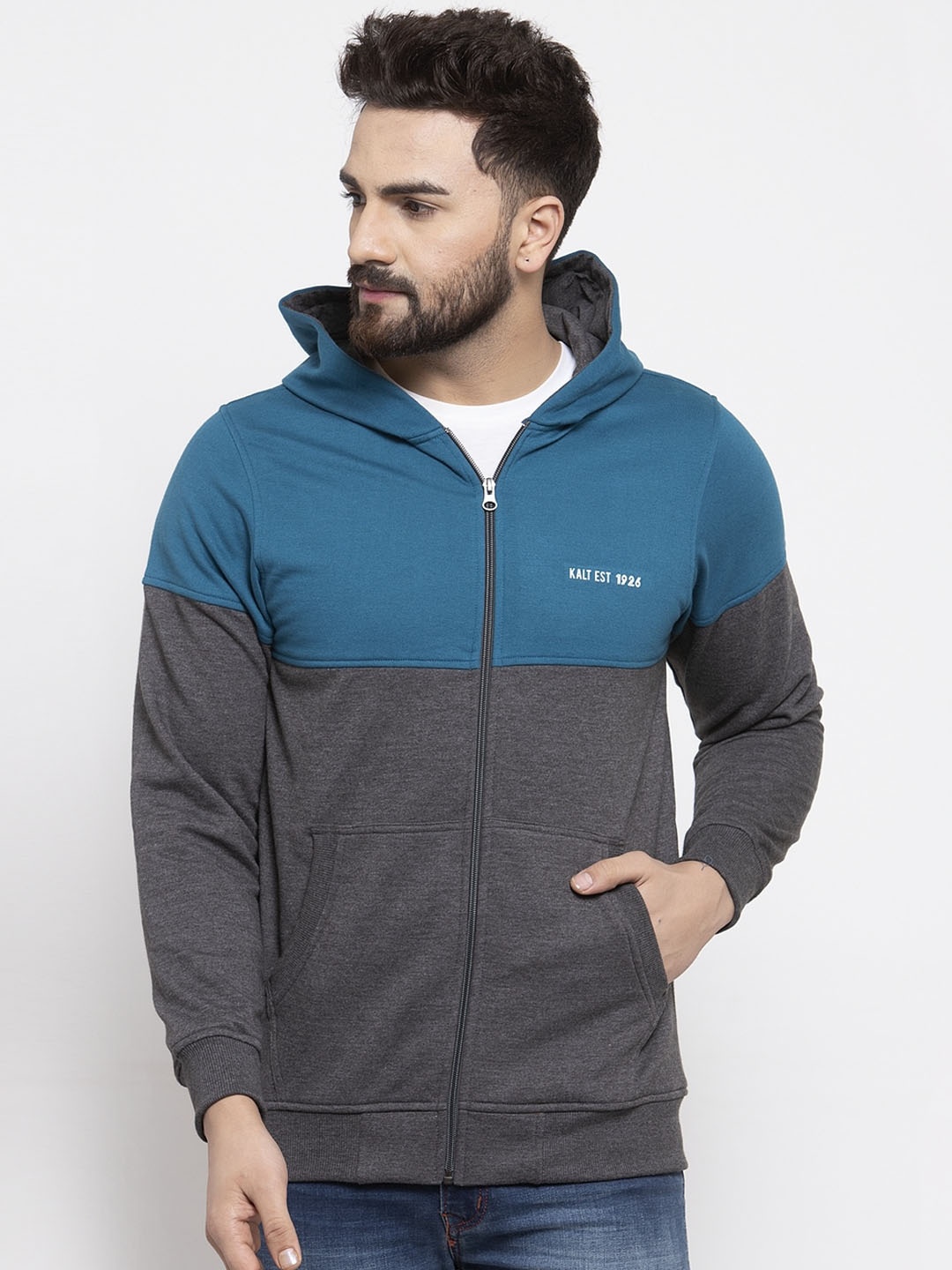 

Kalt Men Grey Colourblocked Padded Jacket