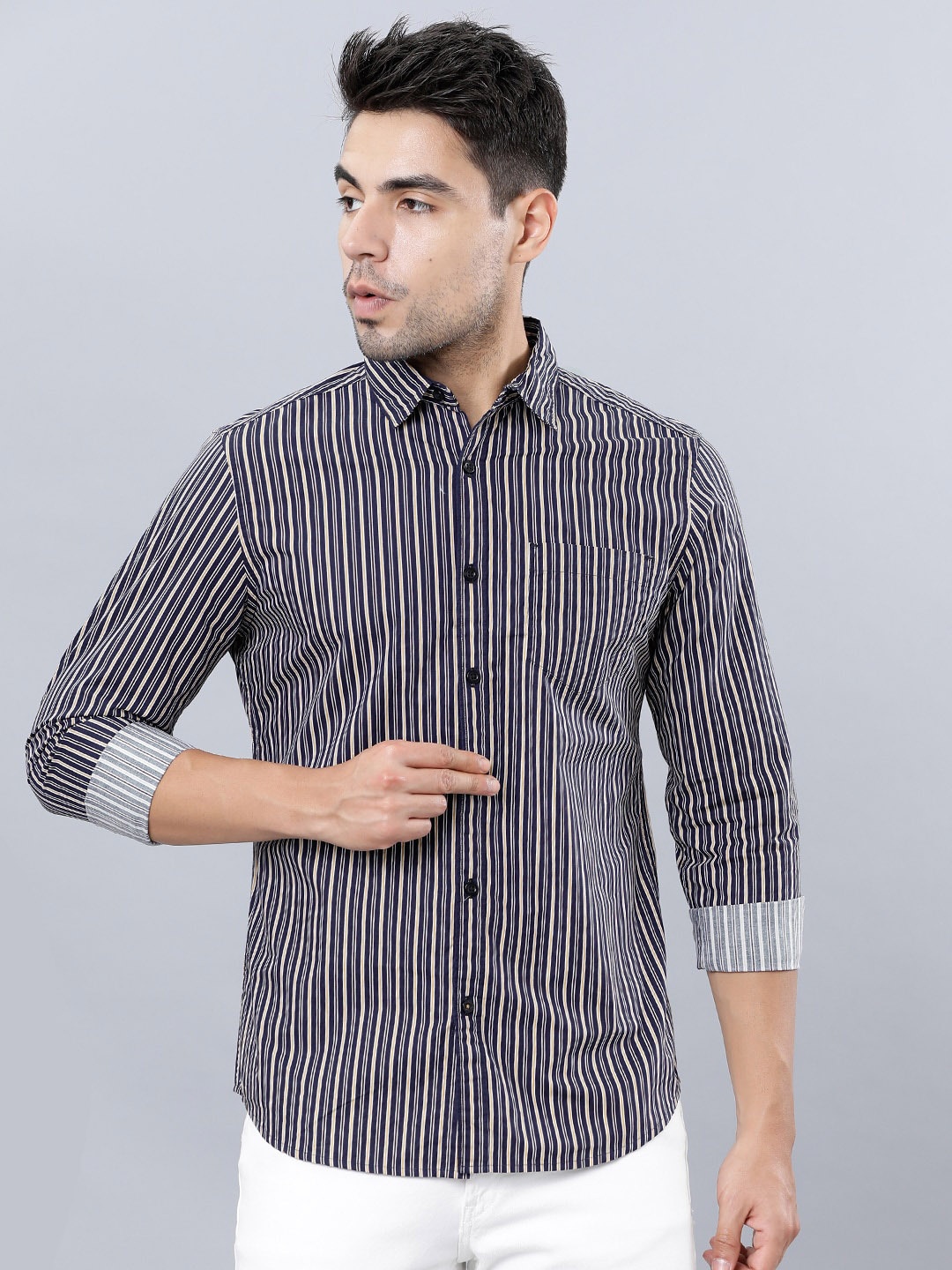 

HIGHLANDER Men Navy Blue & Yellow Slim Fit Striped Casual Shirt