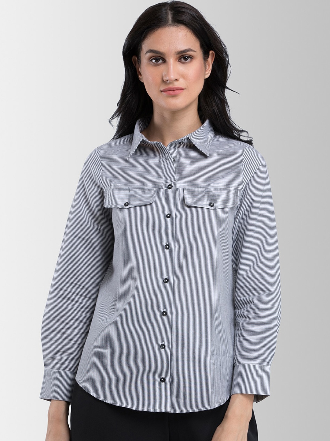 

FableStreet Women Grey & White Regular Fit Striped Casual Shirt