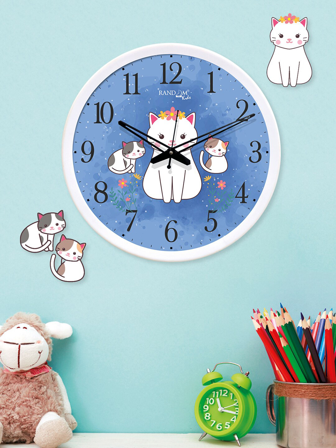 

RANDOM Blue & White Set of 3 Round Printed Analogue Wall Clock & Wall Decor