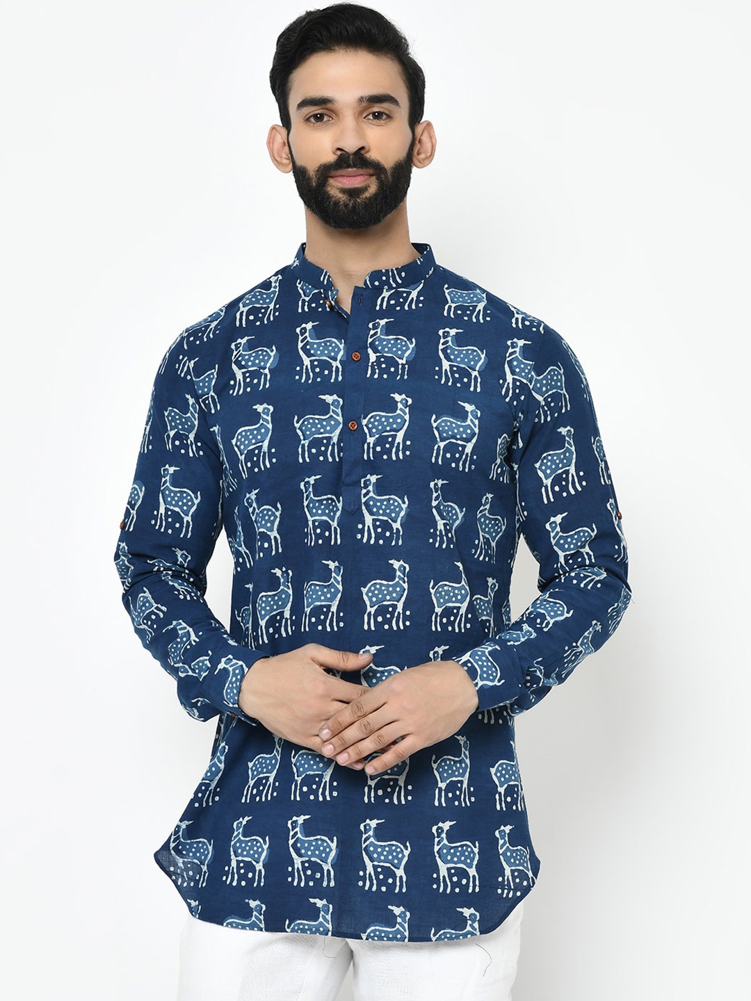 KISAH Men Blue & White Printed A-Line Kurta