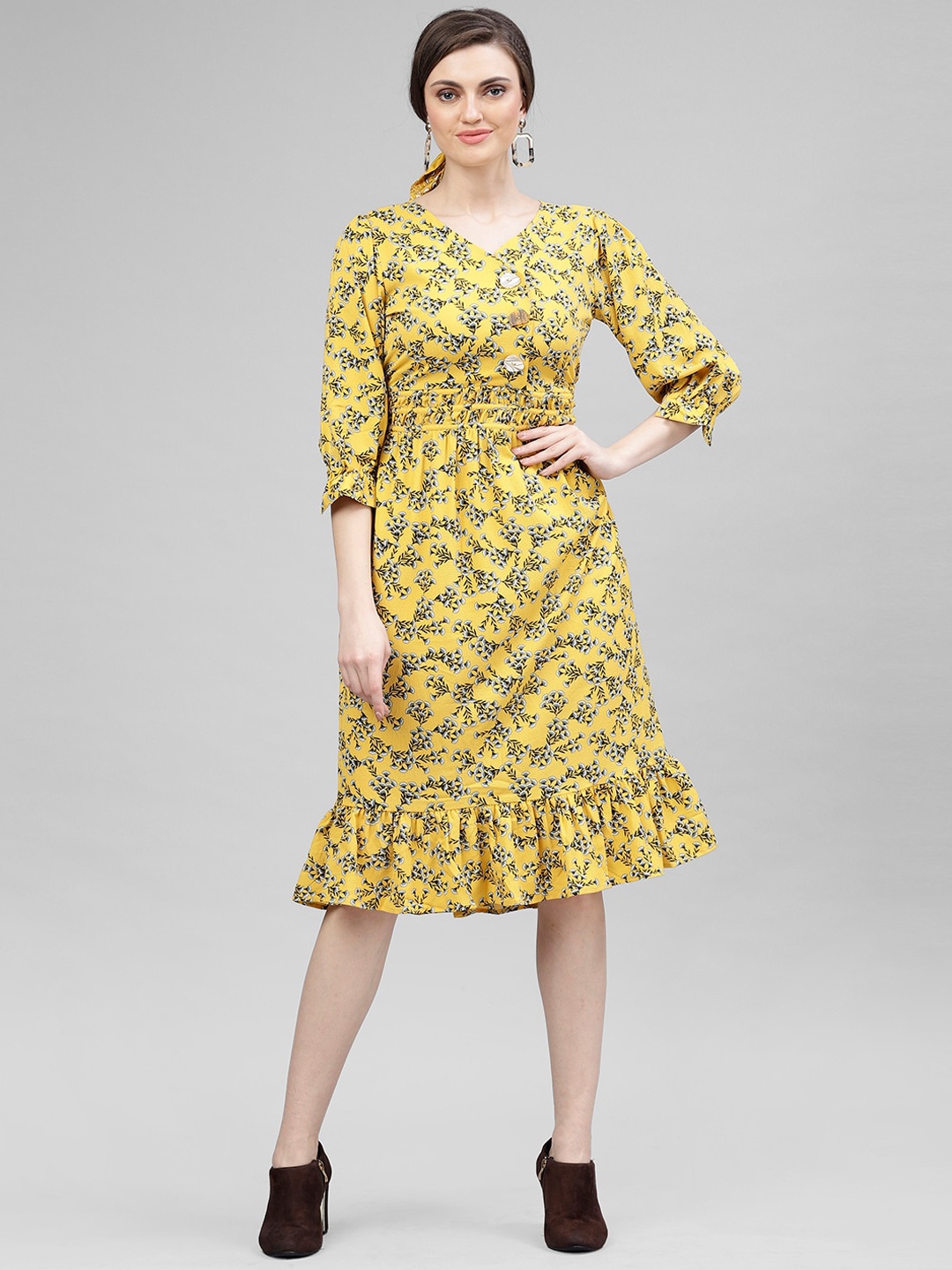 

KASSUALLY Women Yellow Printed Fit and Flare Dress