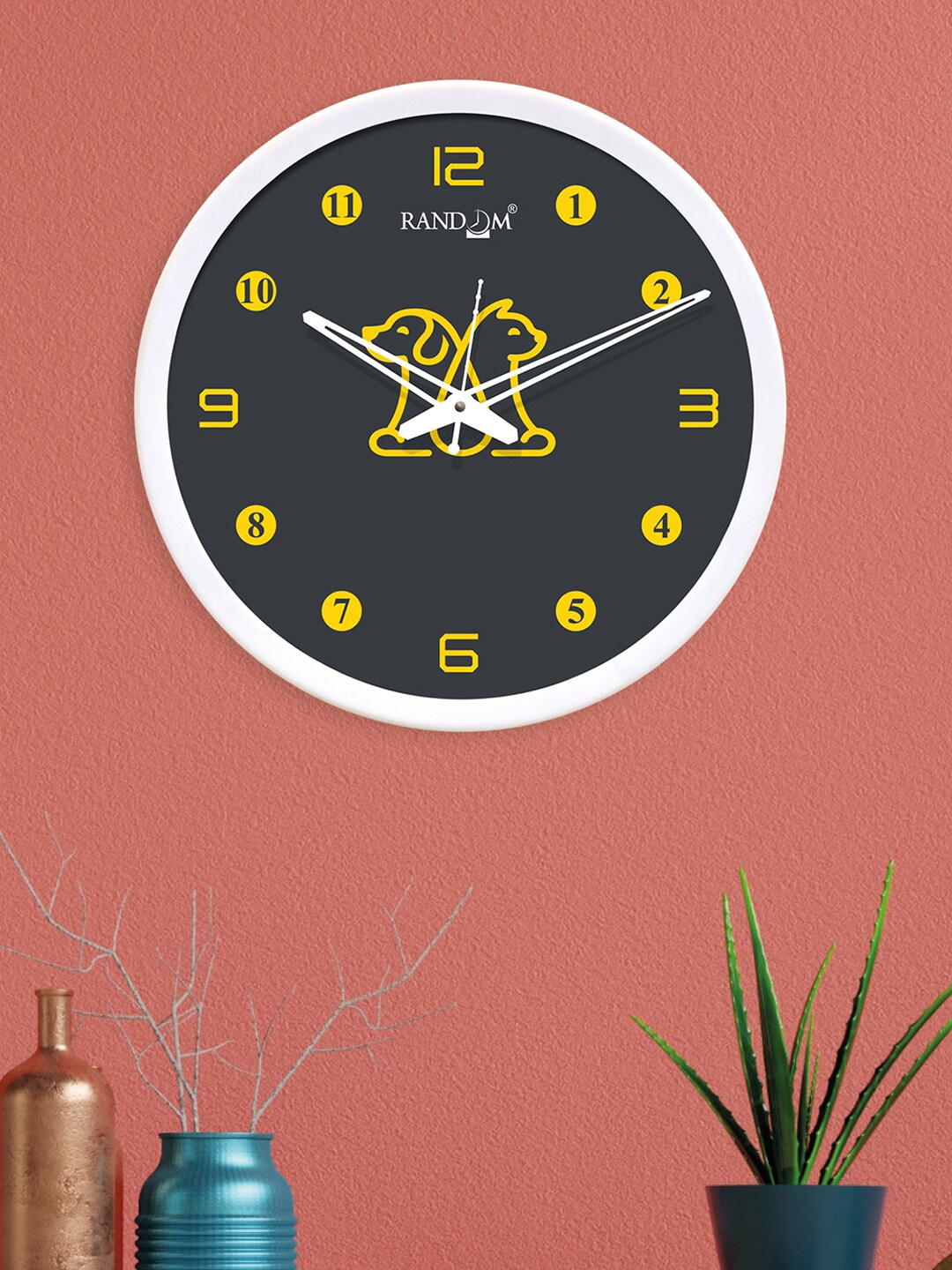 RANDOM Black Round Printed 30 cm Analogue Wall Clock