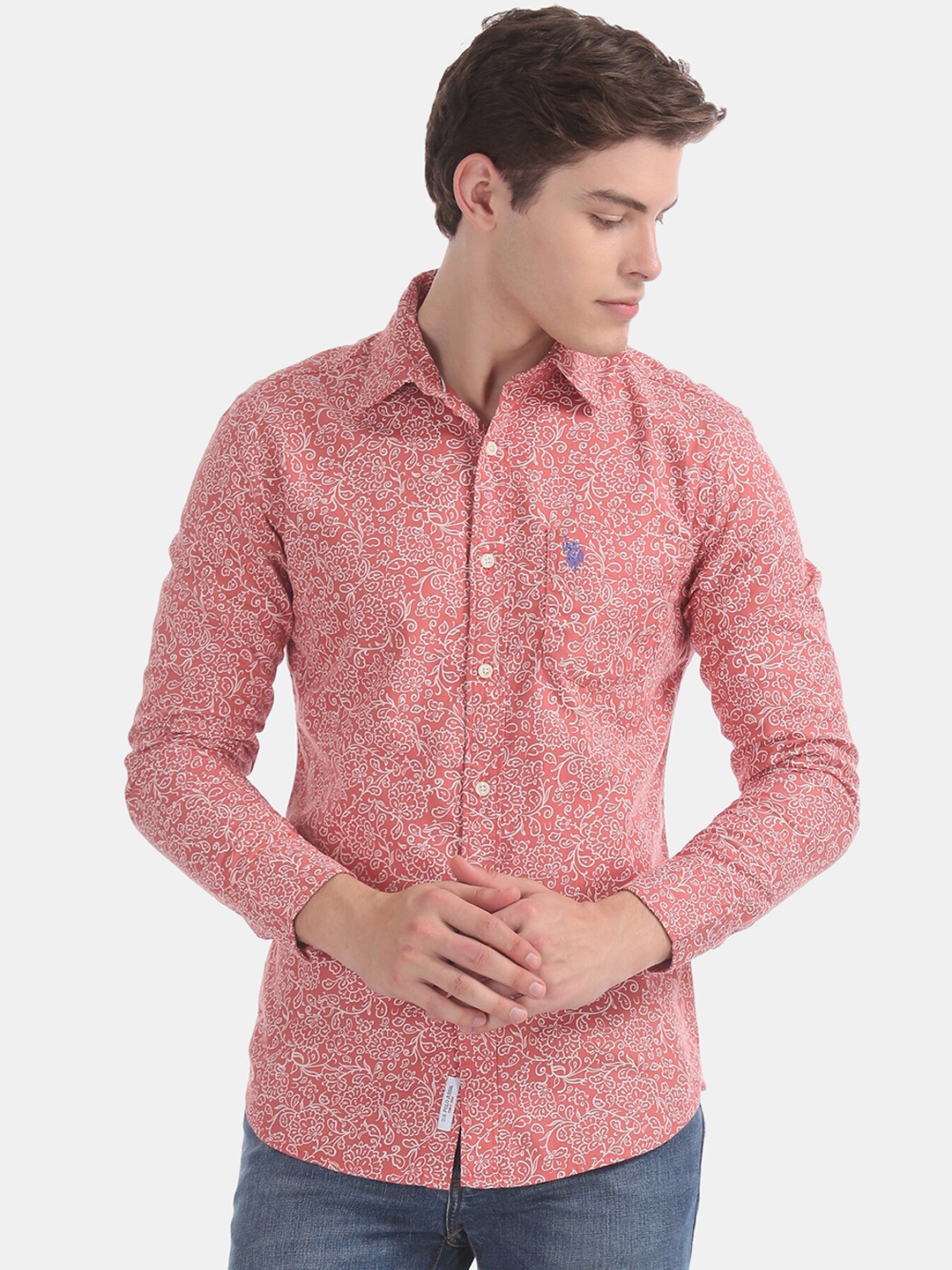 

U.S. Polo Assn. Men Red & White Regular Fit Printed Casual Shirt