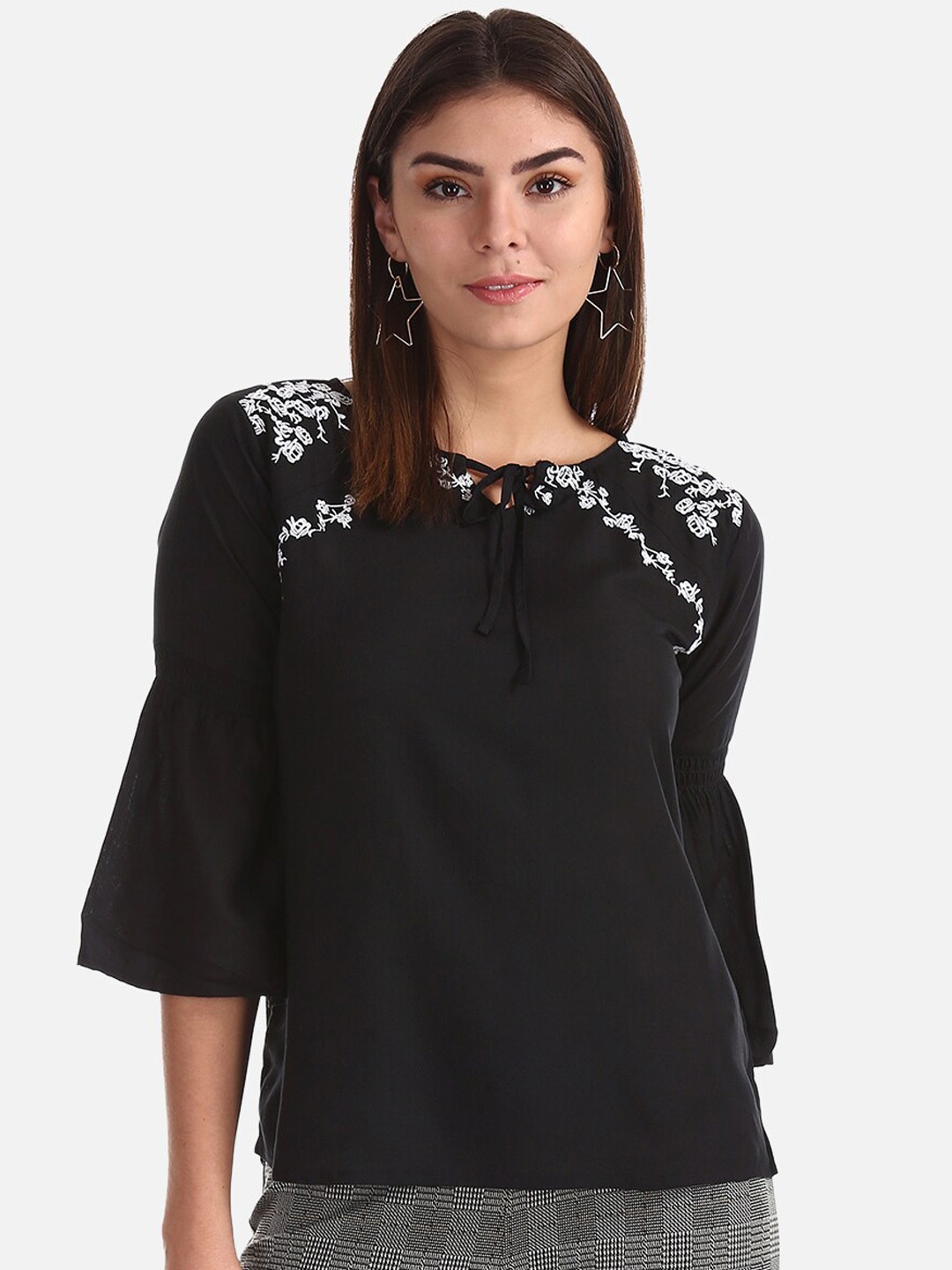 

Cherokee Women Black Solid Top