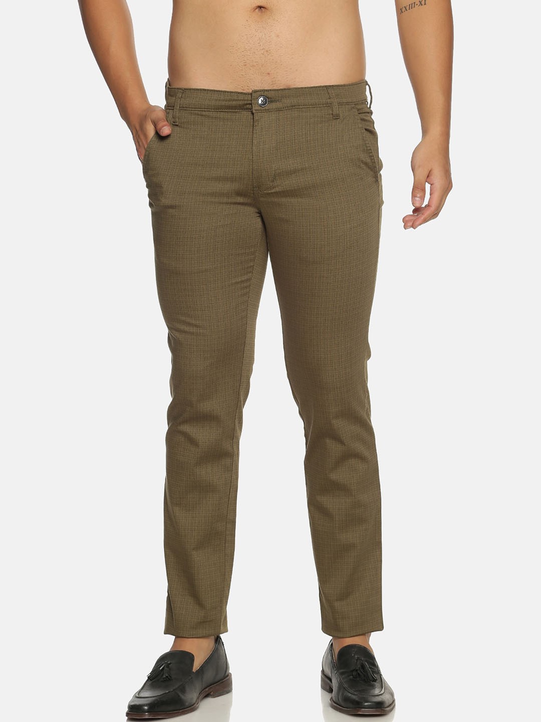 

Chennis Men Khaki-Coloured Slim Fit Solid CottonRegular Trousers