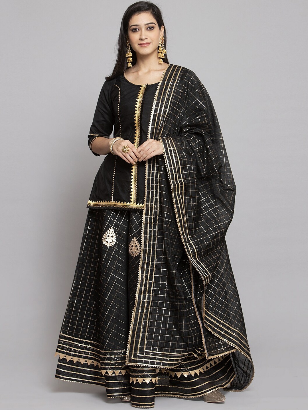 

Get Glamr Black & Gold-Toned Woven Design Ready to Wear Lehenga & Blouse with Dupatta