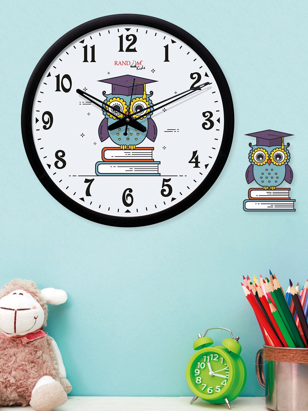 

RANDOM White Round Printed 30 cm Analogue Wall Clock