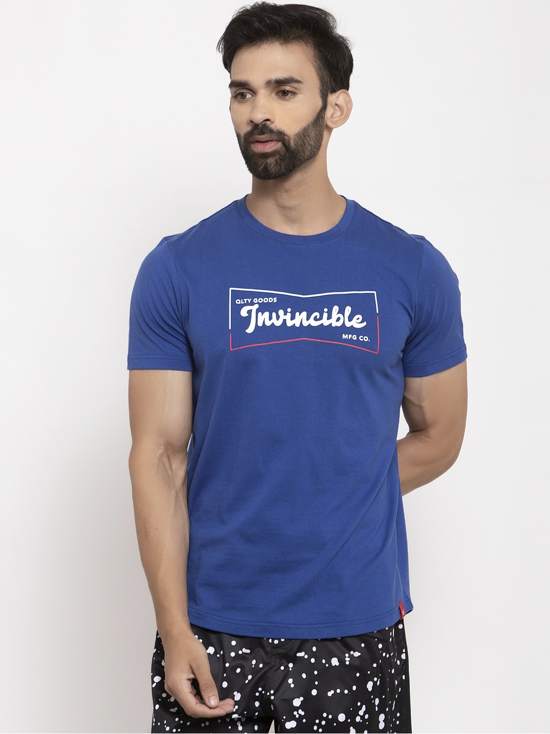 

Invincible Men Quality Goods Scoop Tee, Blue