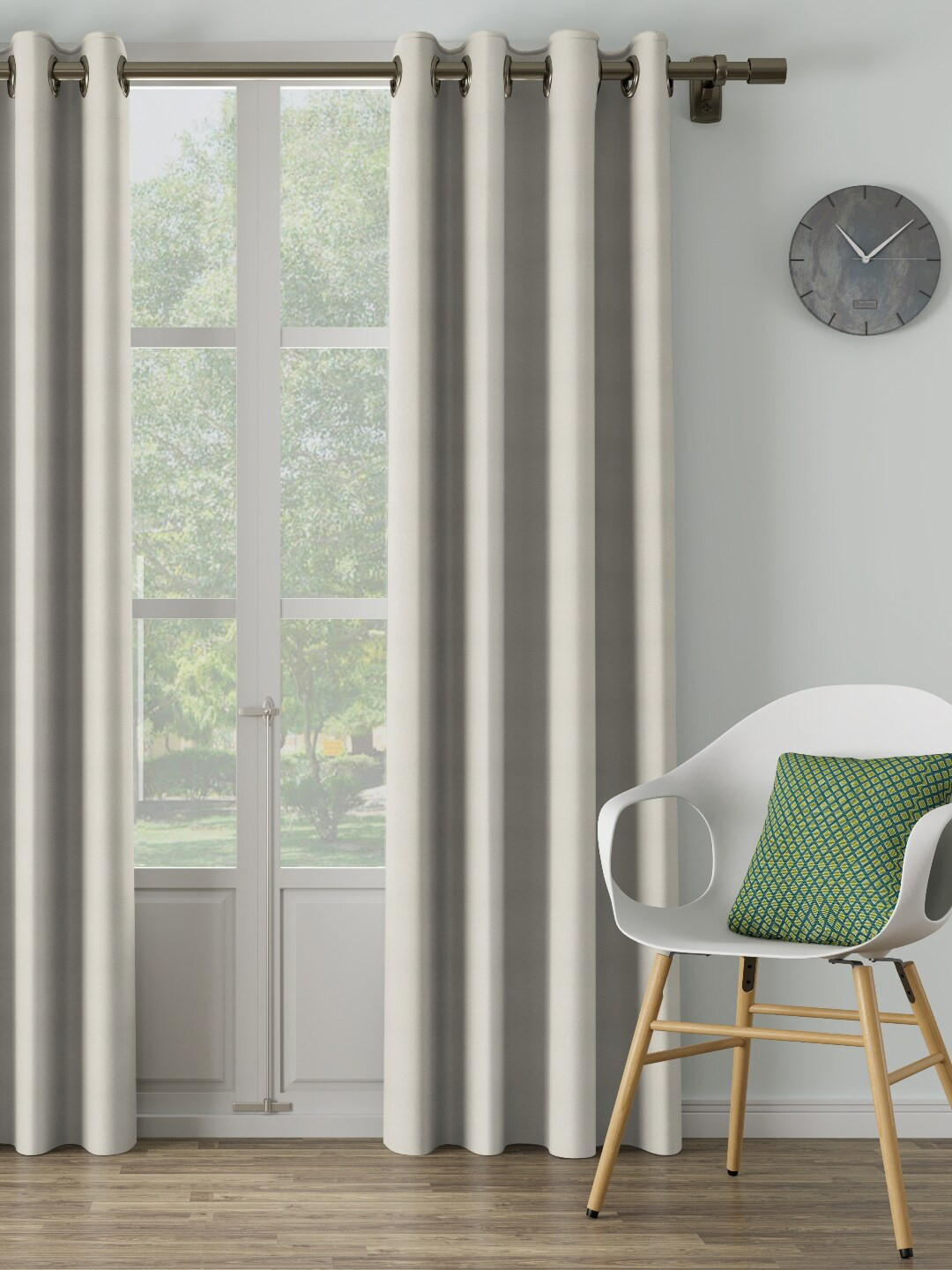 

DDecor Off-White Solid Single Curtain