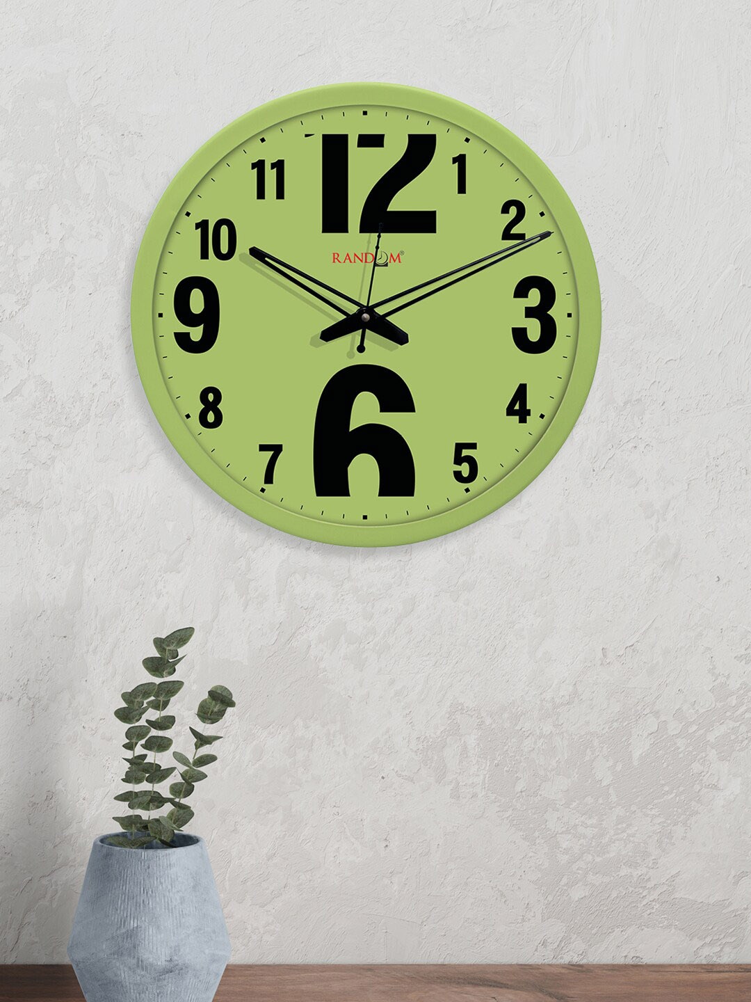 

RANDOM Green & Black Round Solid 30 cm Analogue Wall Clock