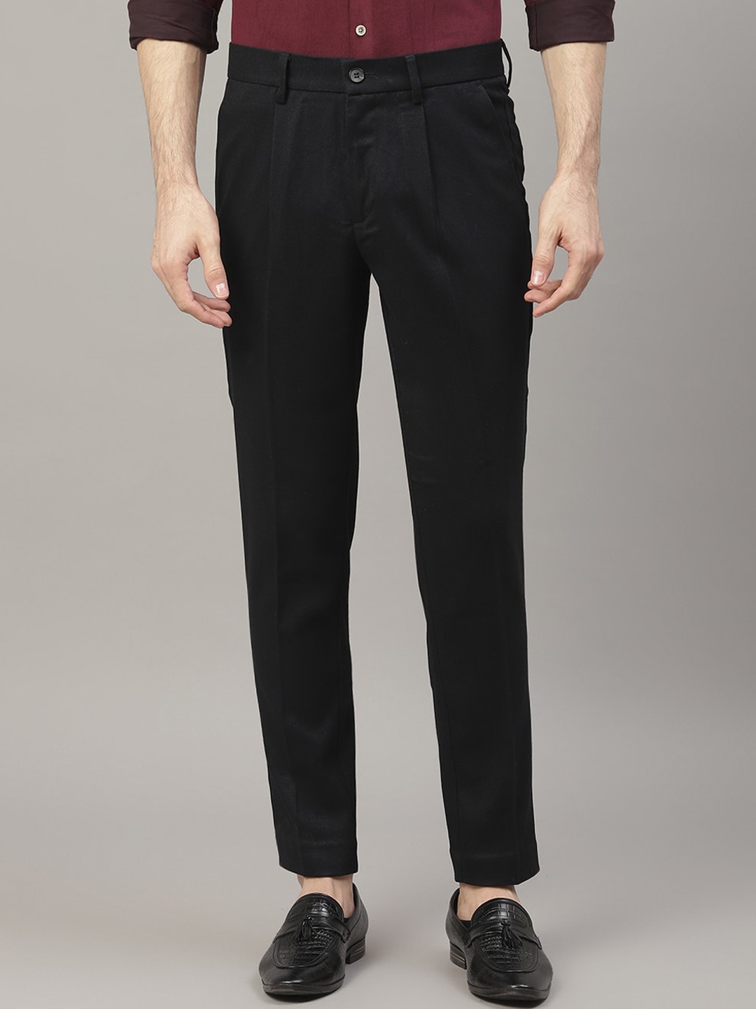 LINDBERGH Men Navy Blue Regular Fit Solid Regular Trousers