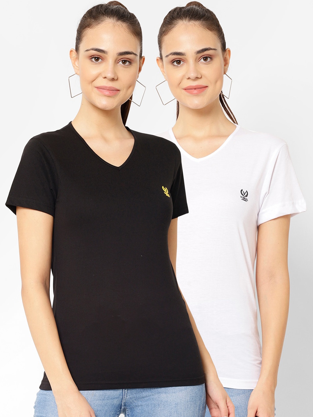 

MACK JONNEY Women Pack Of 2 Solid V-Neck T-shirt, Black