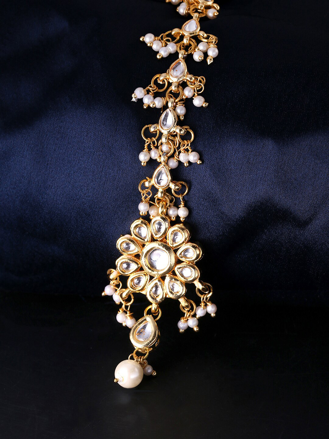 

Yellow Chimes Gold-Plated Kundan Embellished Maang Tika