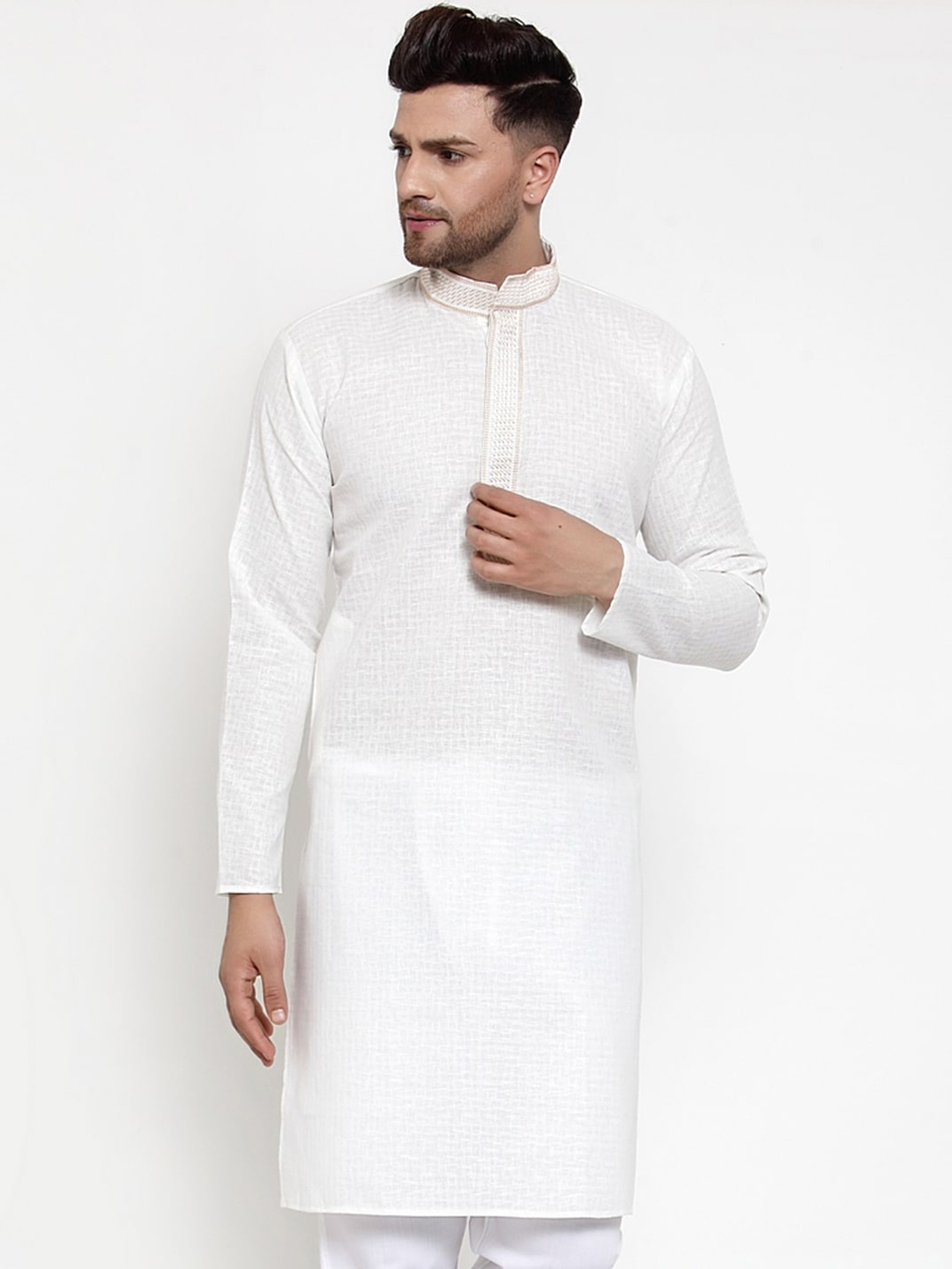 

Jompers Men White Woven Design Straight Kurta