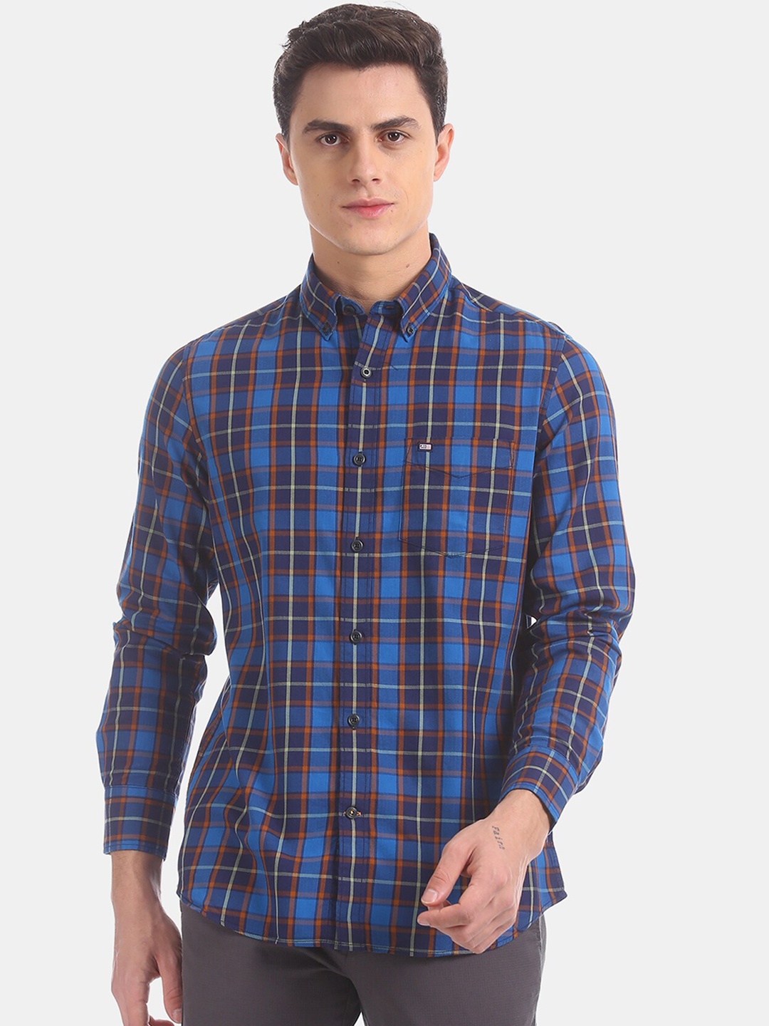 

Arrow Sport Men Blue & Red Regular Fit Checked Casual Shirt
