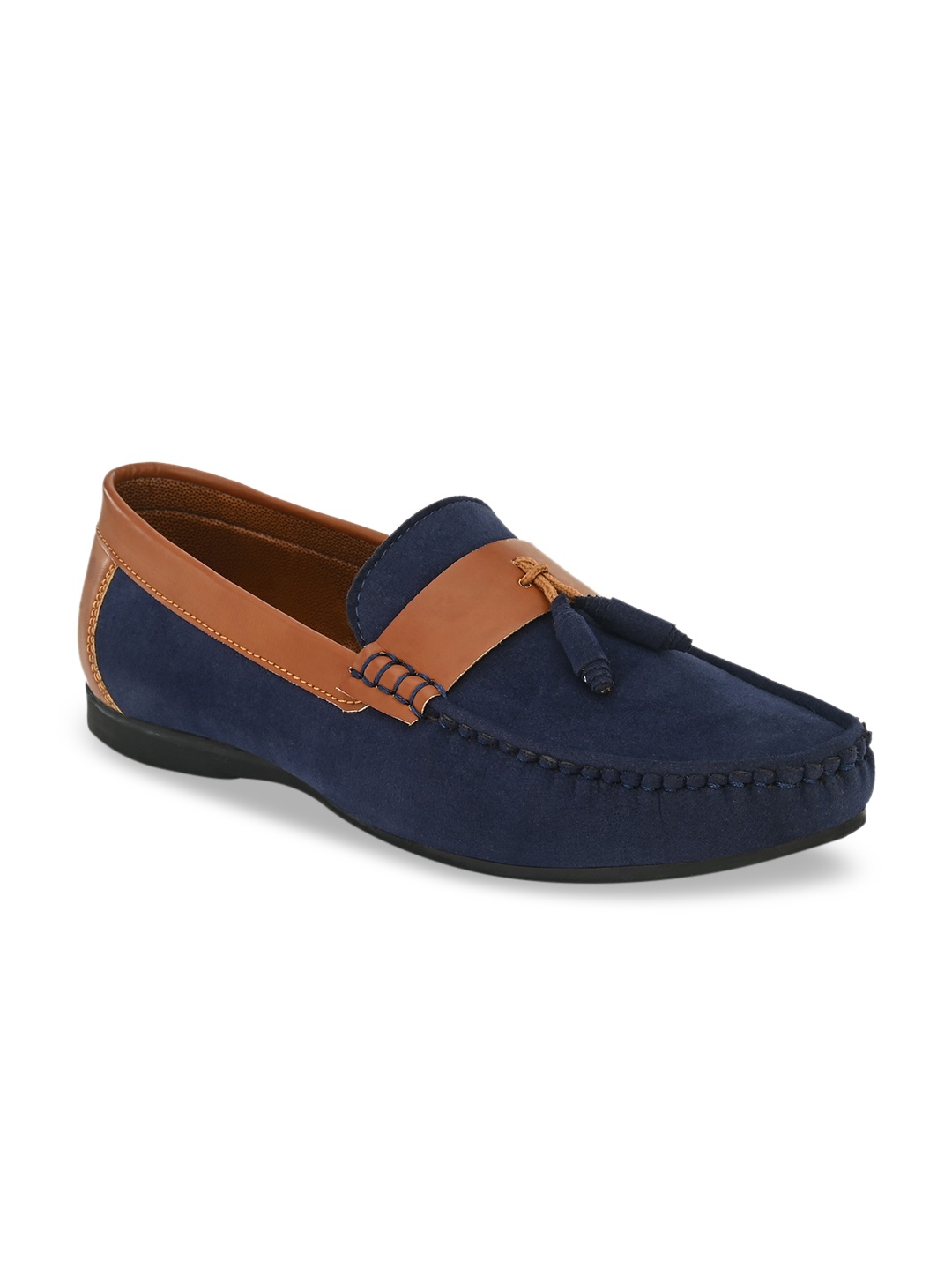 

BUCIK Men Blue Colourblocked Loafers