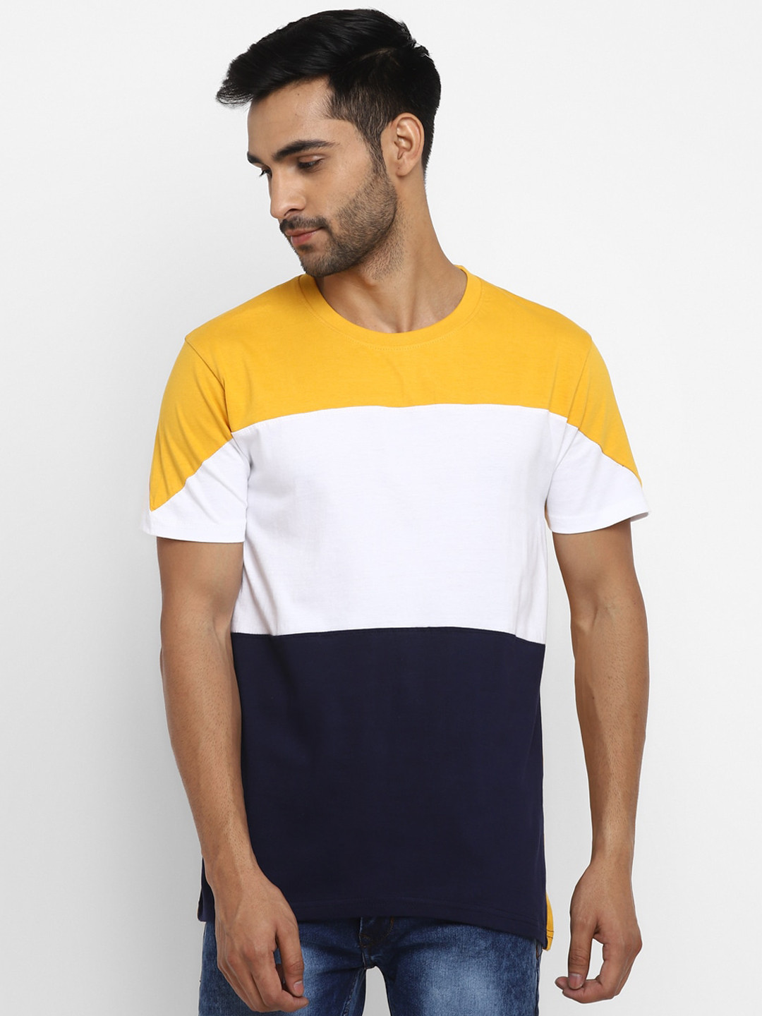 

Routeen Men Yellow Colourblocked Round Neck T-shirt