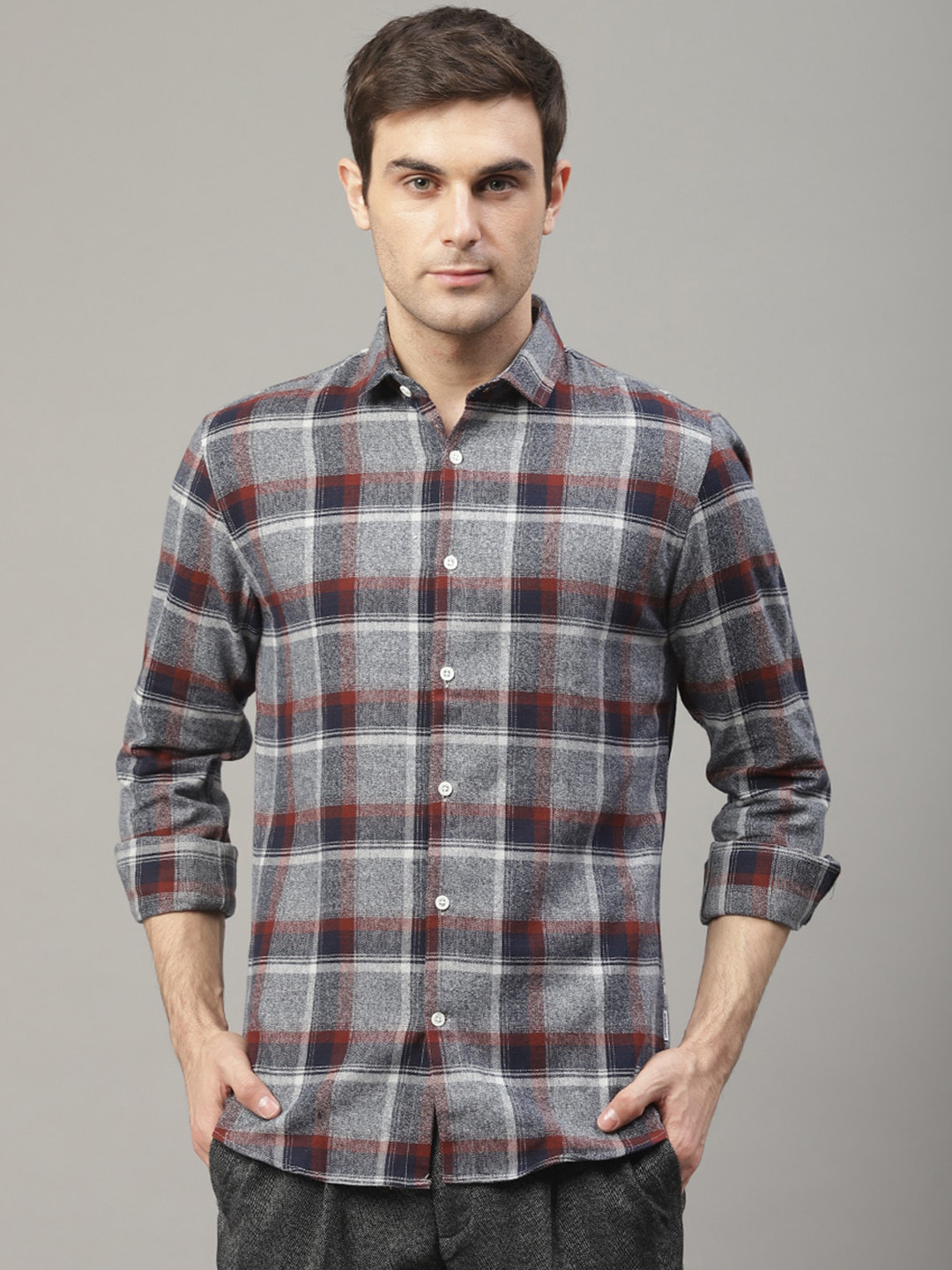 

LINDBERGH Men Red & Navy Blue Slim Fit Checked Casual Shirt