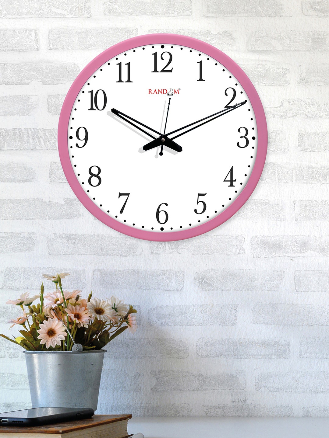 

RANDOM Pink & White Solid Round Shaped Analogue Wall Clock With Glass