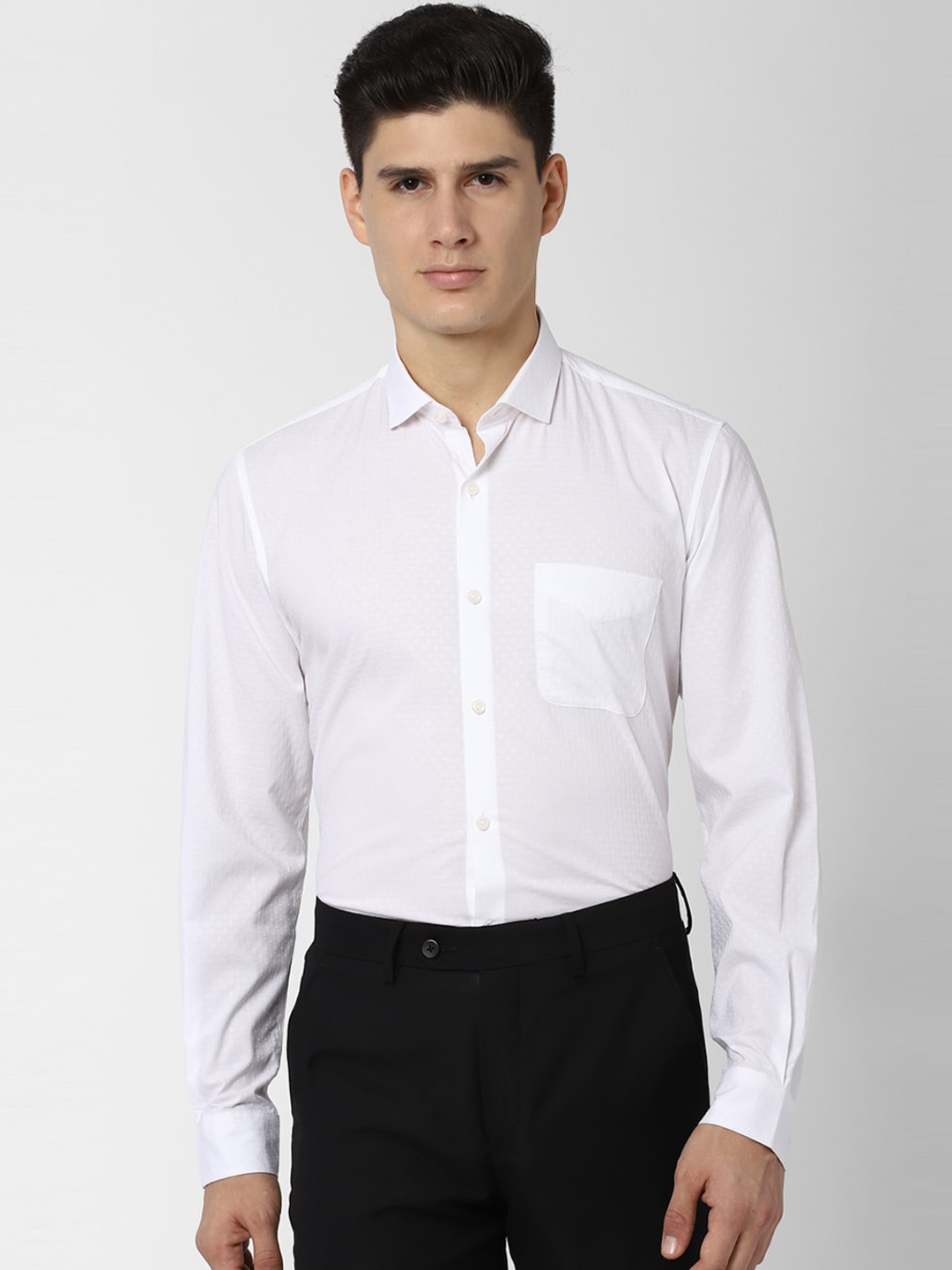 

Peter England Men White Regular Fit Solid Formal Shirt