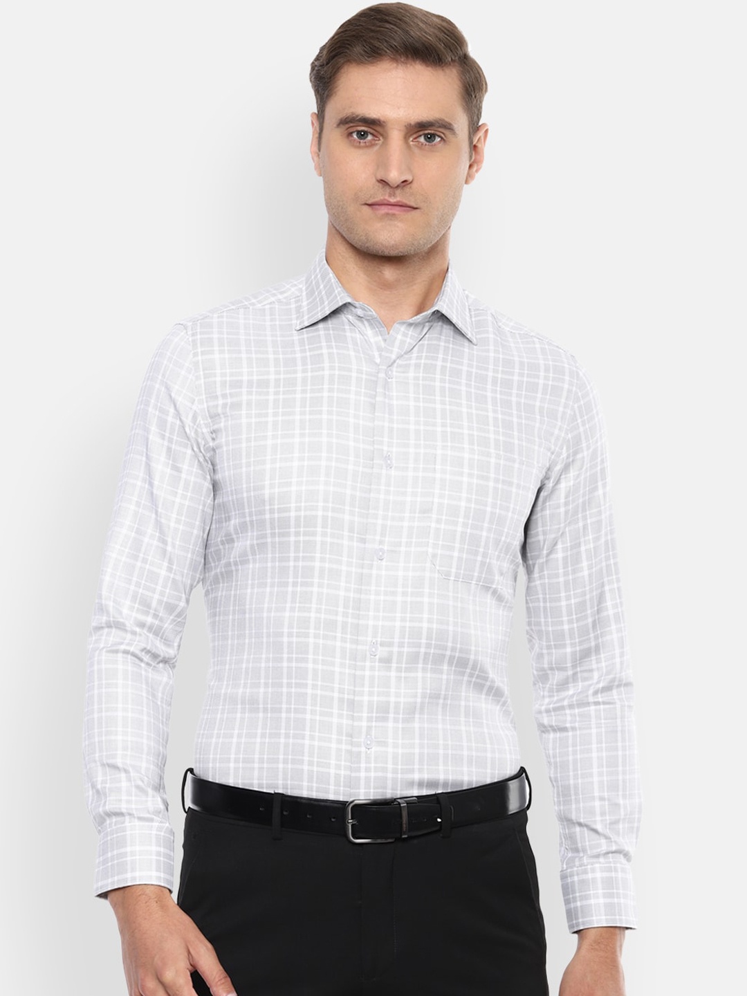 

Louis Philippe Permapress Men White & Black Regular Fit Checked Formal Shirt