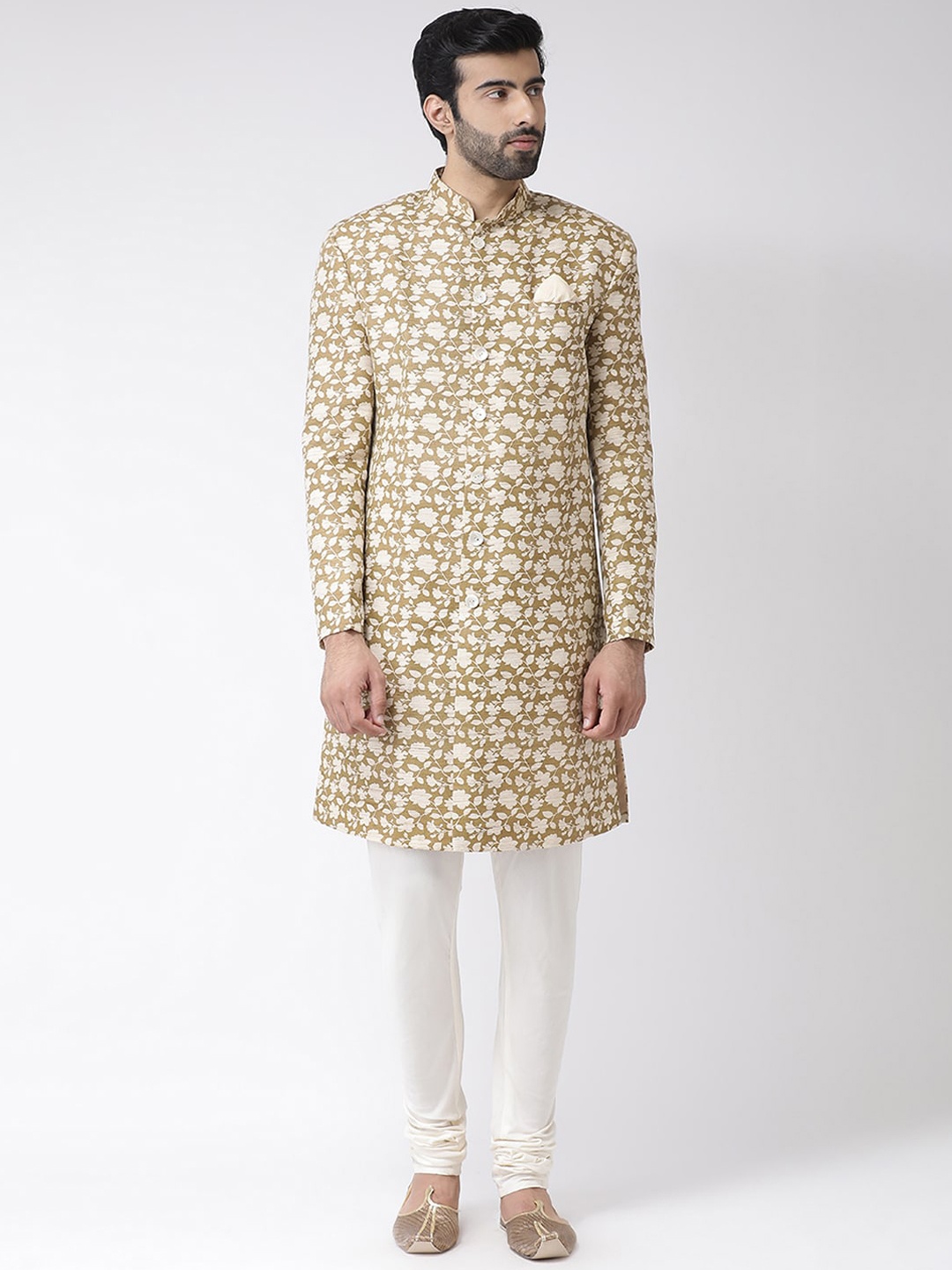 

Vartah Men Beige & White Floral Printed Sherwani Set