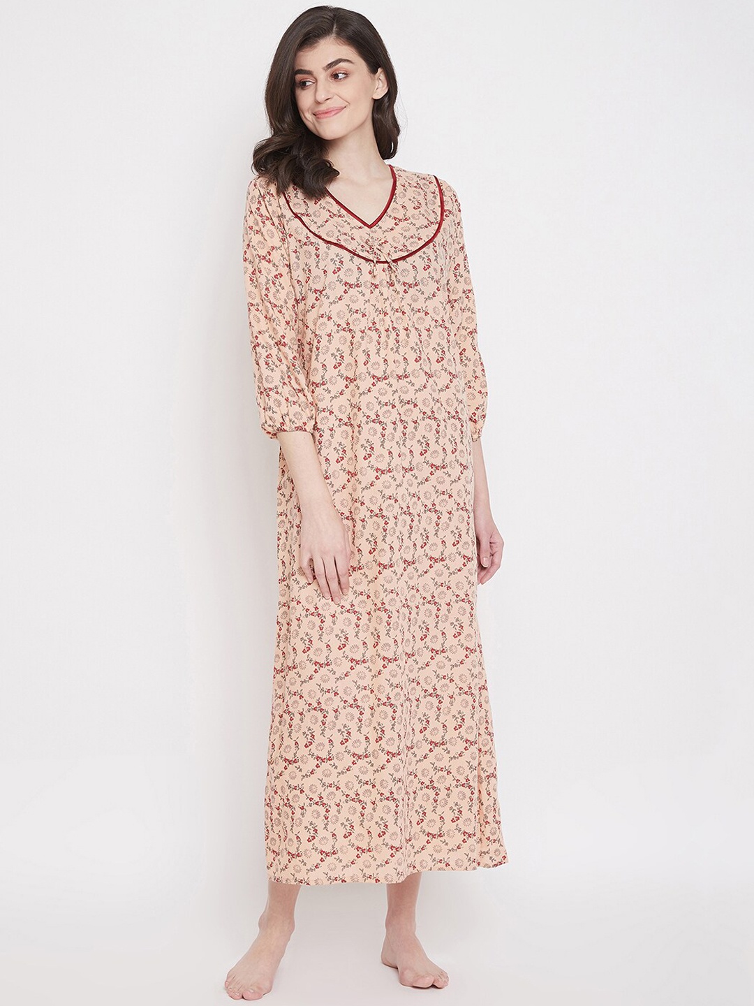 

Clovia Peach-Coloured & Maroon Printed Nightdress