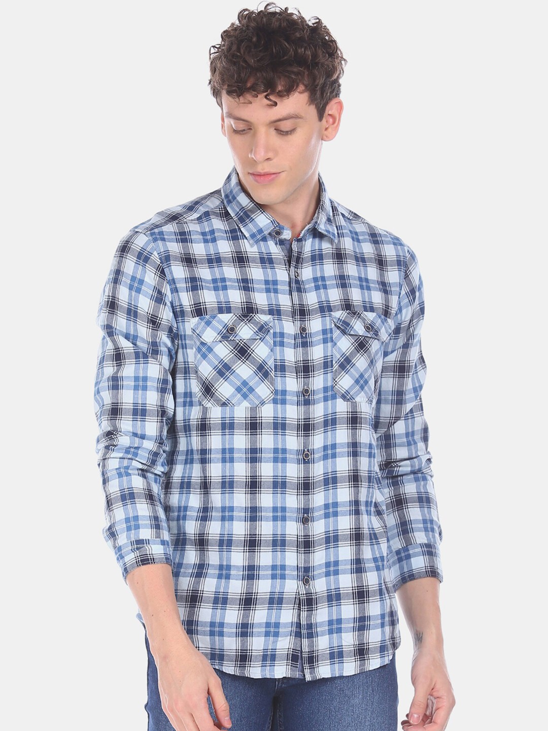 

RUF & TUF Men Blue & White Regular Fit Checked Casual Shirt