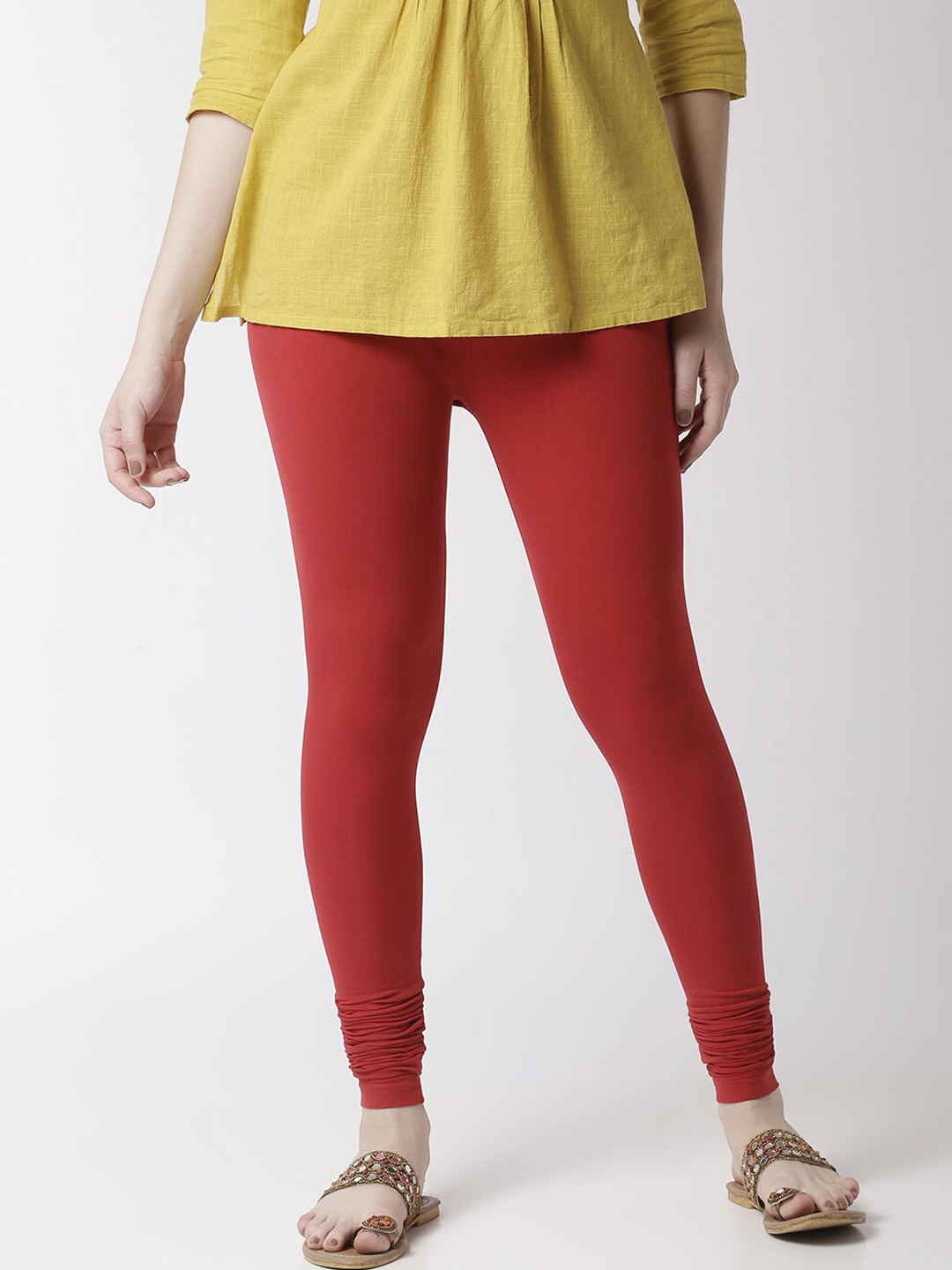 

De Moza Women Red Solid Churidar Length Leggings