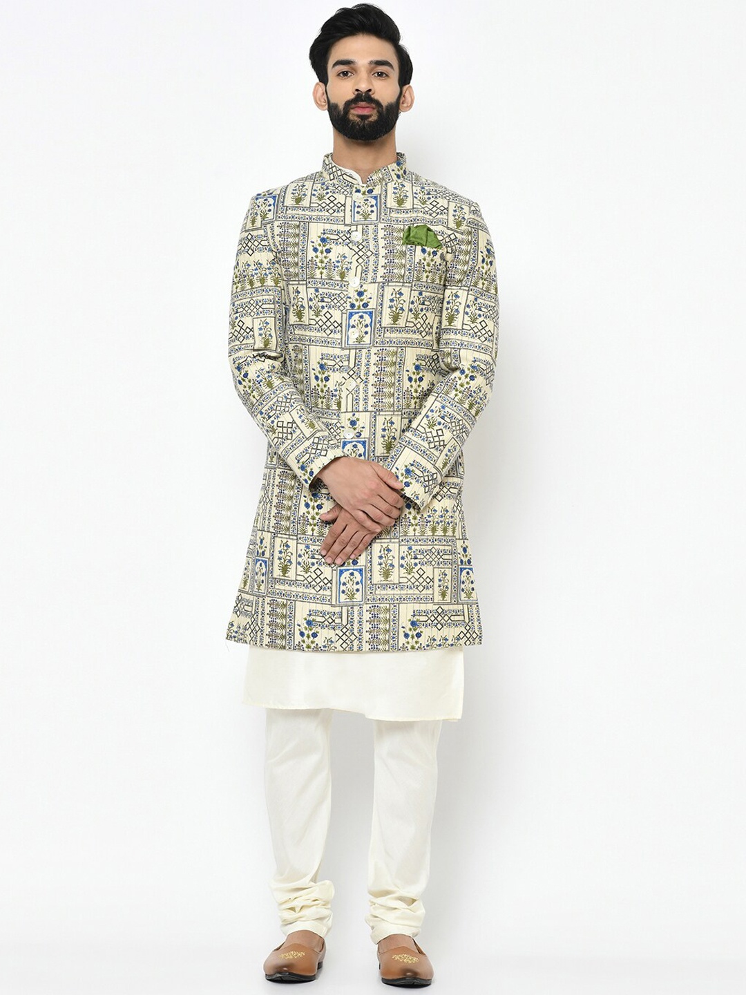 

Vartah Men White & Green Printed Sherwani Set