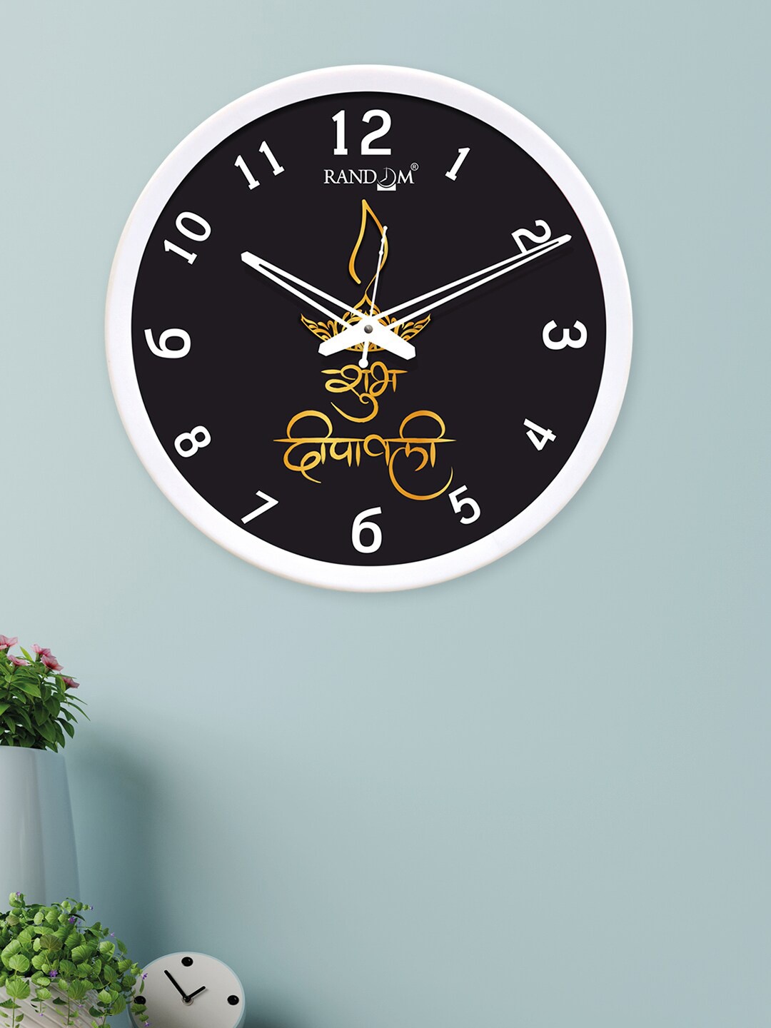 

RANDOM Black Round Printed Analogue Wall Clock