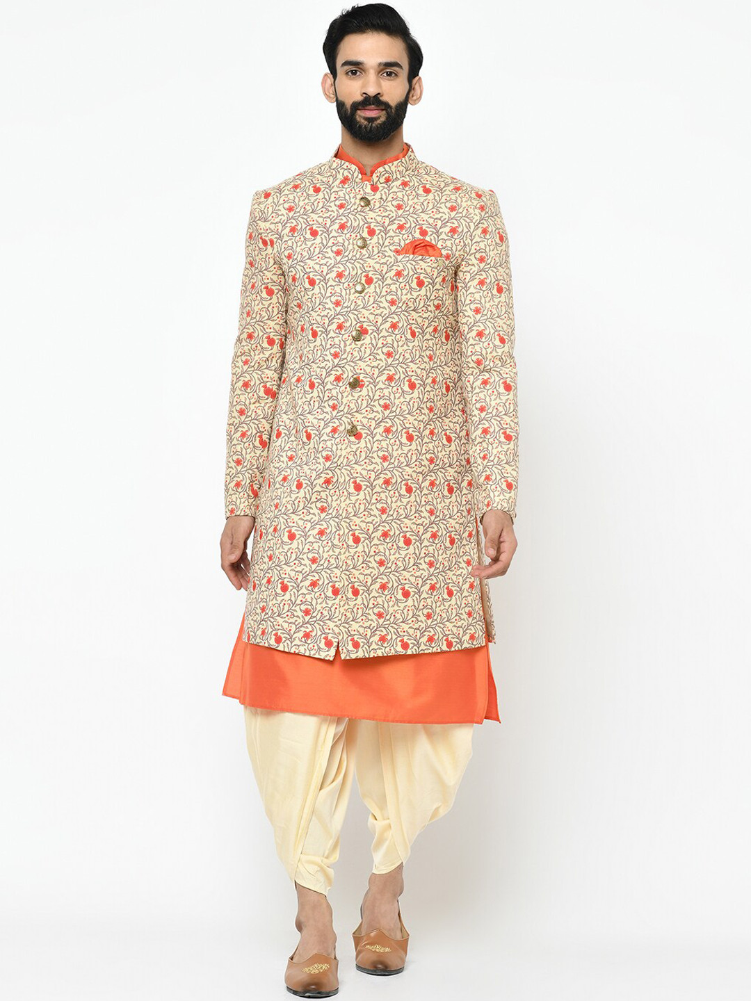 

Vartah Men Cream-Coloured & Orange Printed Sherwani Set