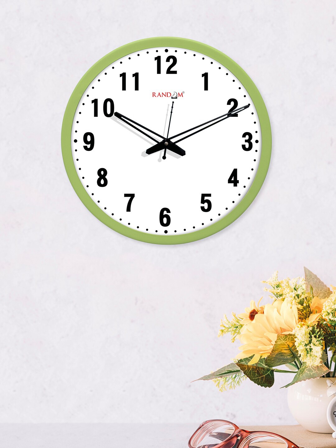 

RANDOM Green & White Semi Bold Font Round Shaped Wall Clock