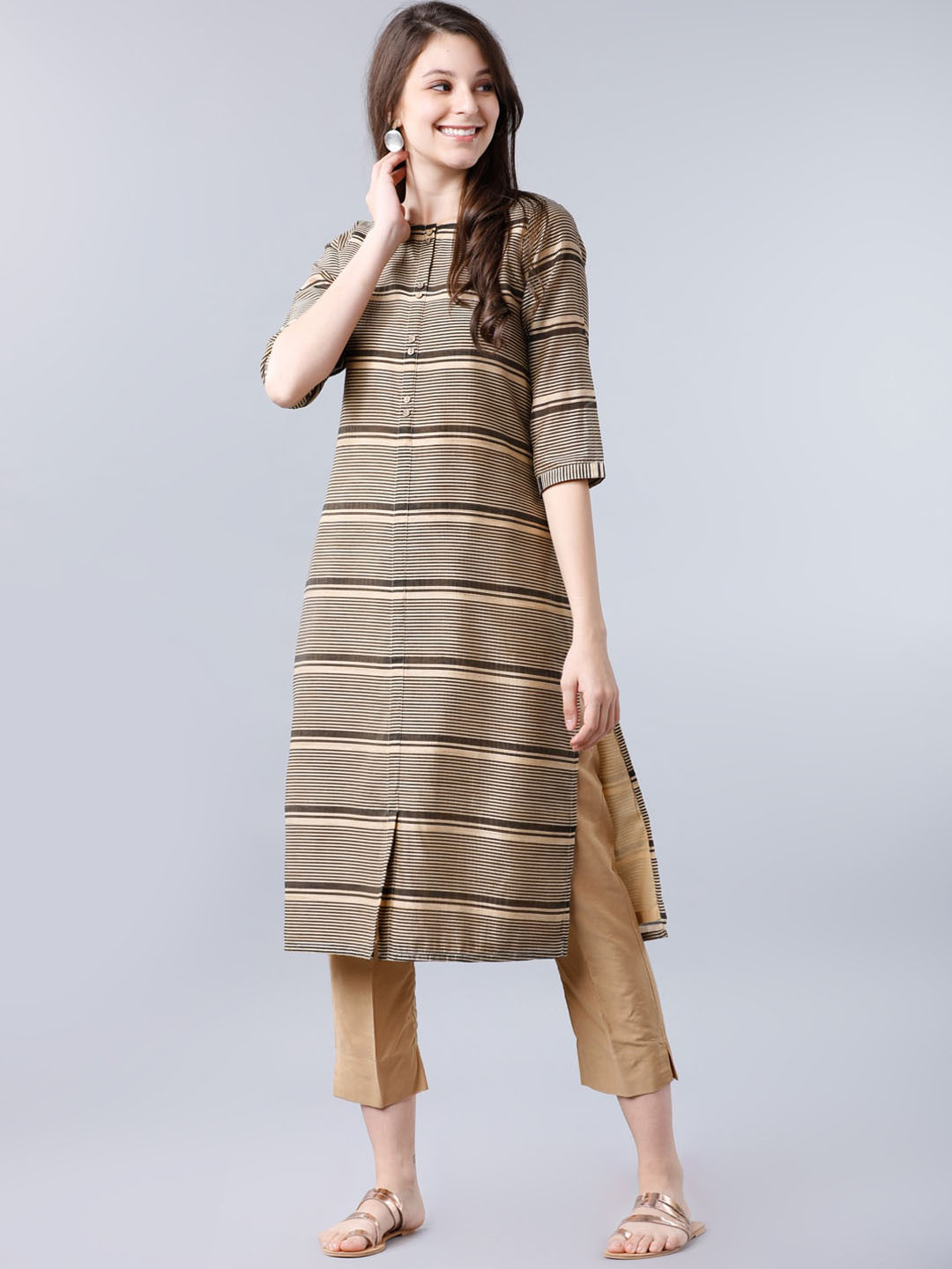 

Vishudh Women Brown & Black Striped Straight Kurta