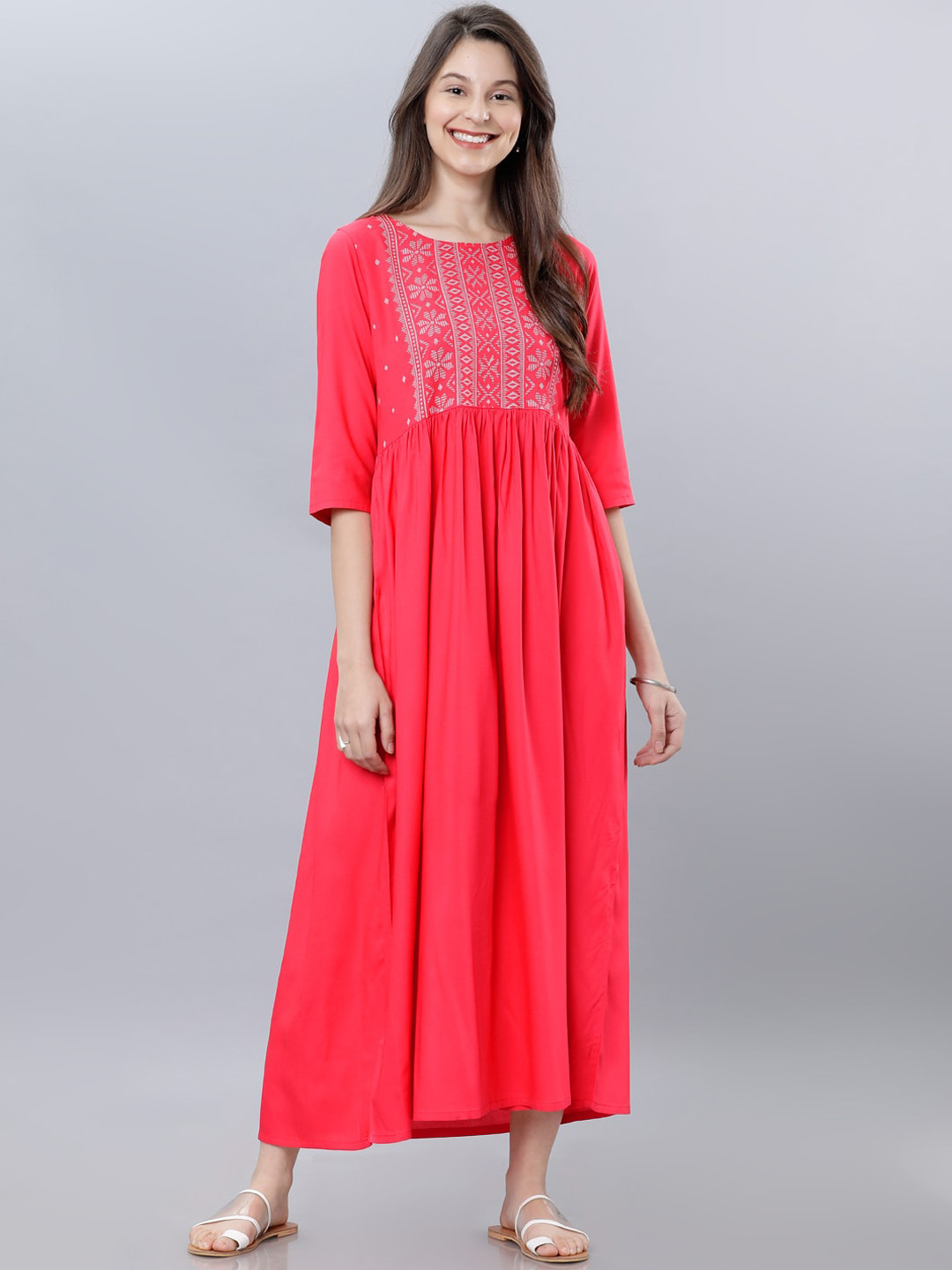 

Vishudh Women Pink Solid Fit and Flare Dress