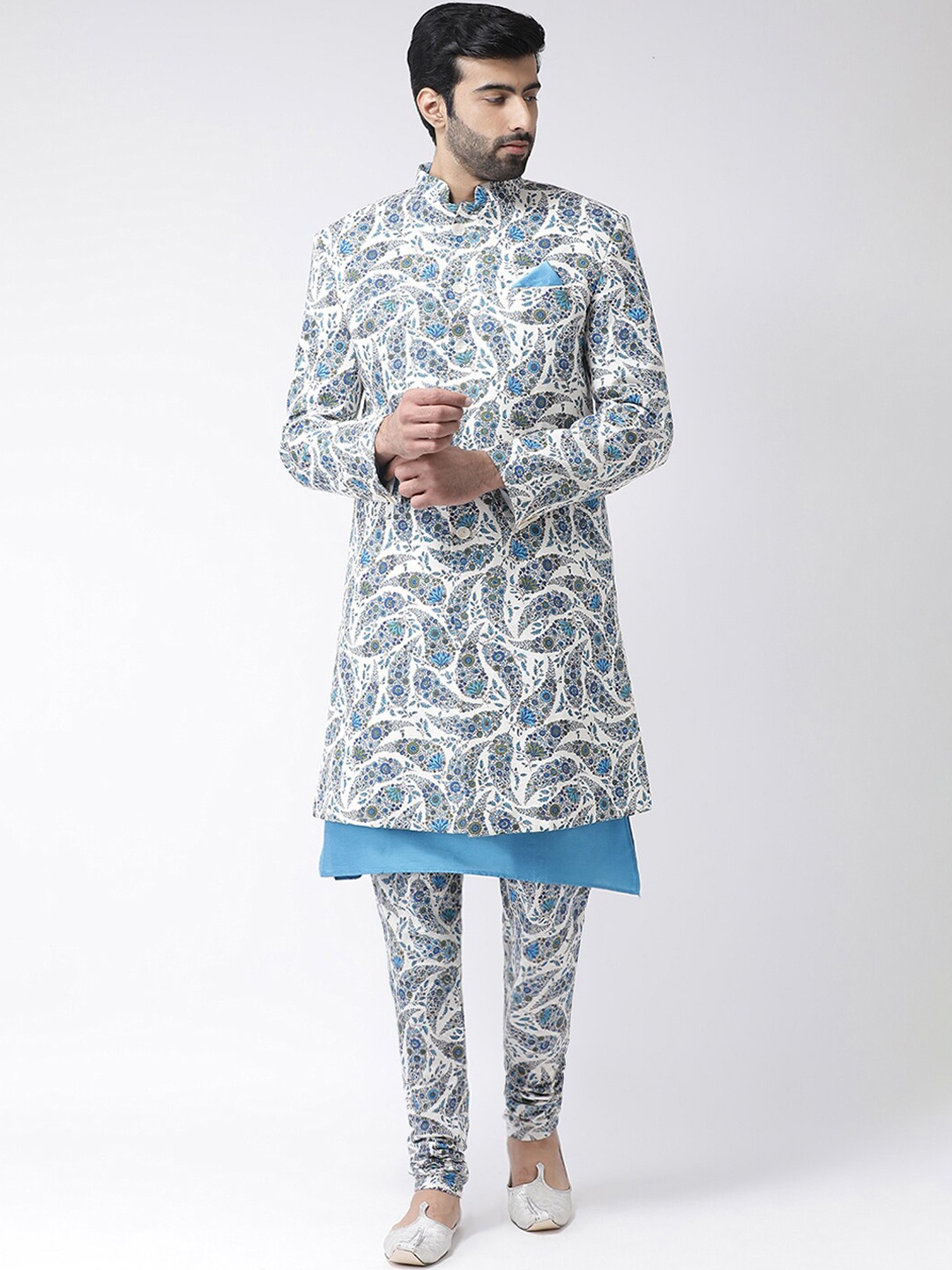 

Vartah Men Off White & Blue Printed Sherwani Set