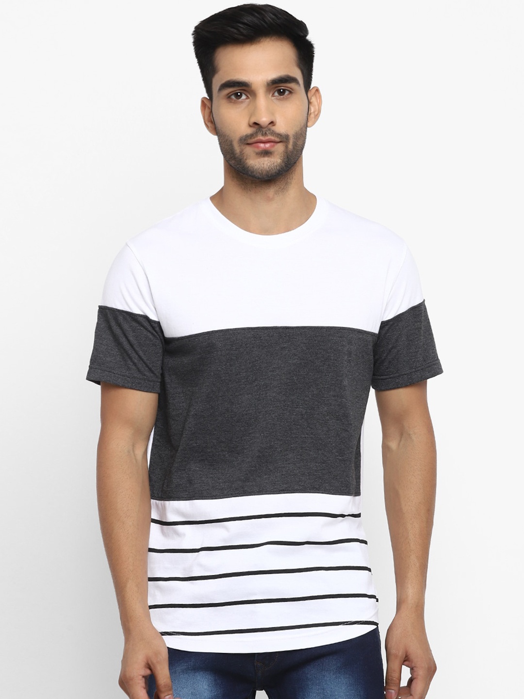 

Routeen Men White & Grey Colourblocked Round Neck T-shirt
