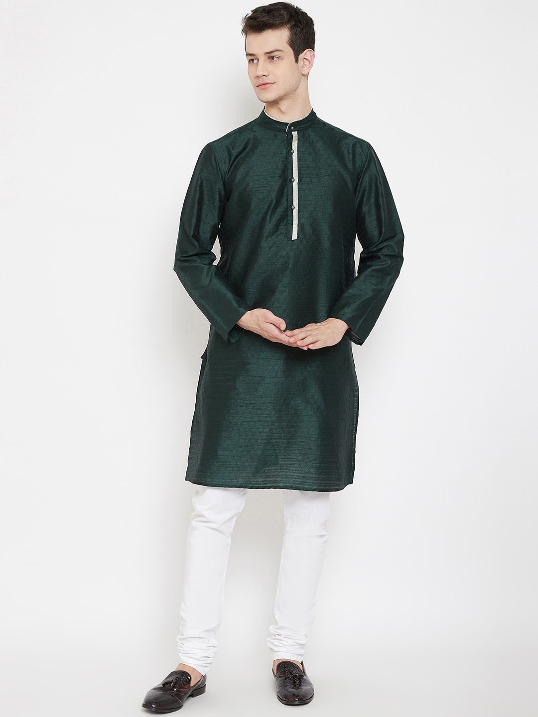 

even Men Green Woven Design Straight Kurta