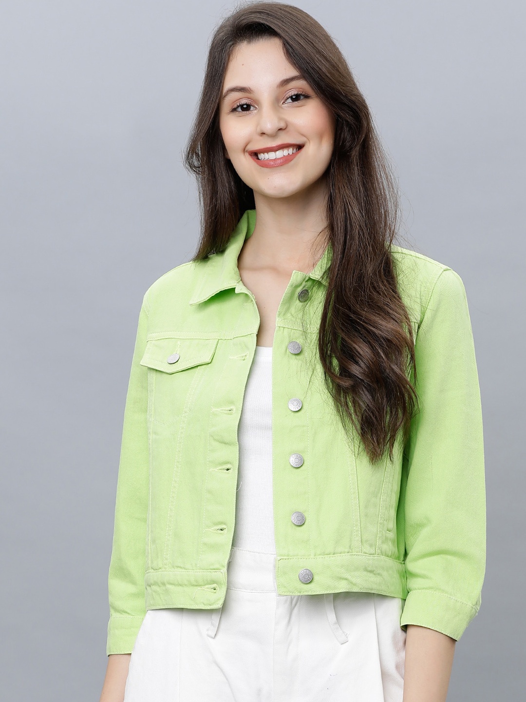 

Tokyo Talkies Women Green Solid Denim Jacket