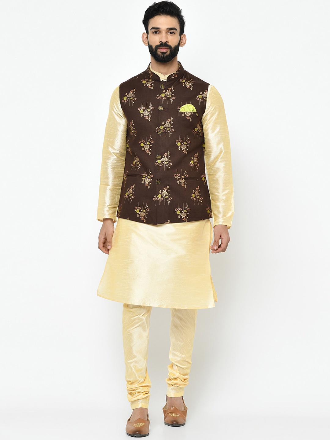 

Vartah Men Brown & Gold-Toned Solid Kurta with Churidar & Nehru Jacket