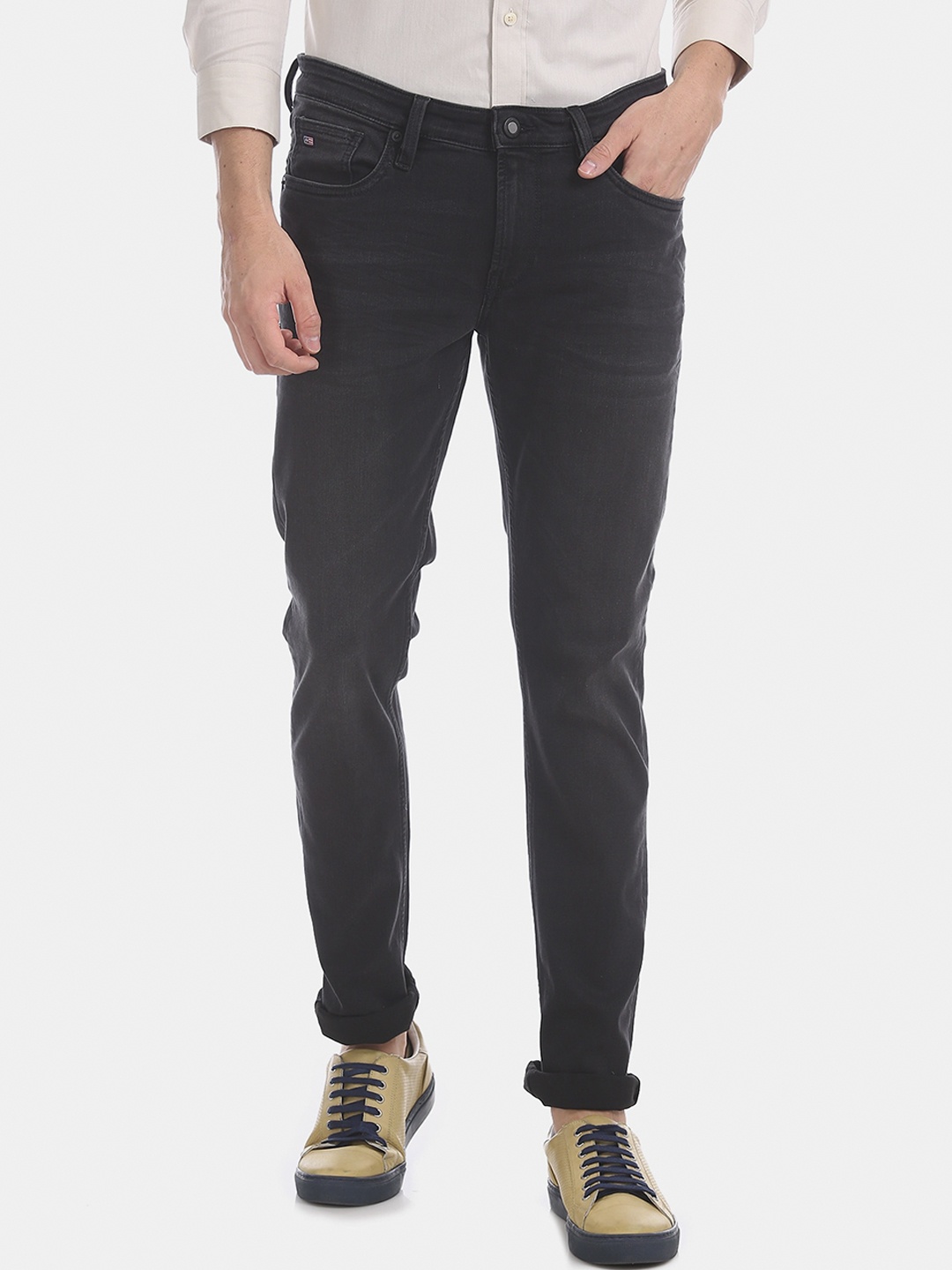 

Arrow Sport Men Black Slim Fit Jeans